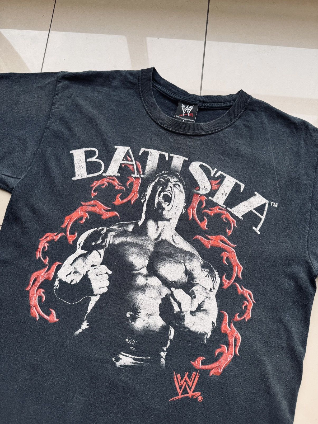 WWE Vintage 2007 WWE Batista Graphic Tee Shirt Size US L / EU 52-54 / 3 - 7 Thumbnail