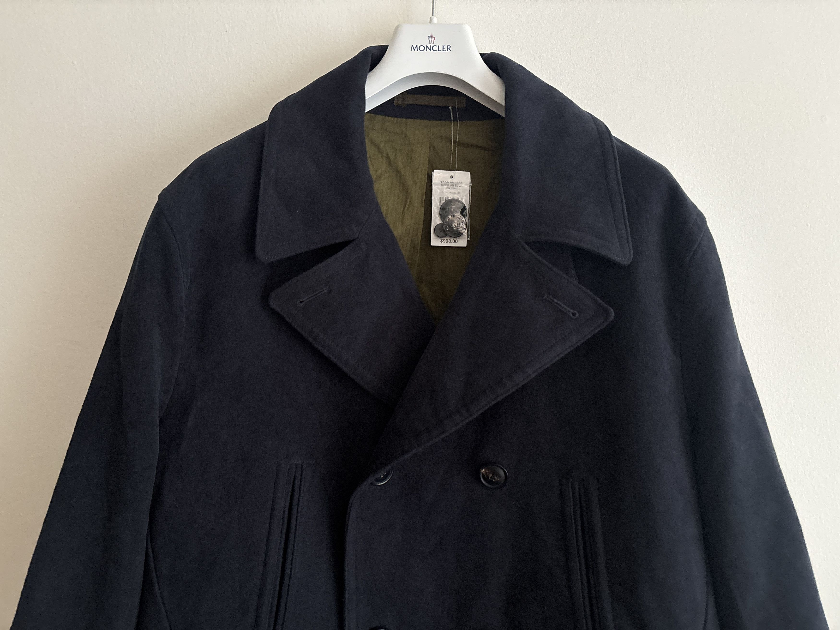 Todd Snyder USD$998 Double Breasted Moleskin Overcoat- Midnight Navy Size US XXL / EU 58 / 5 - 4 Thumbnail