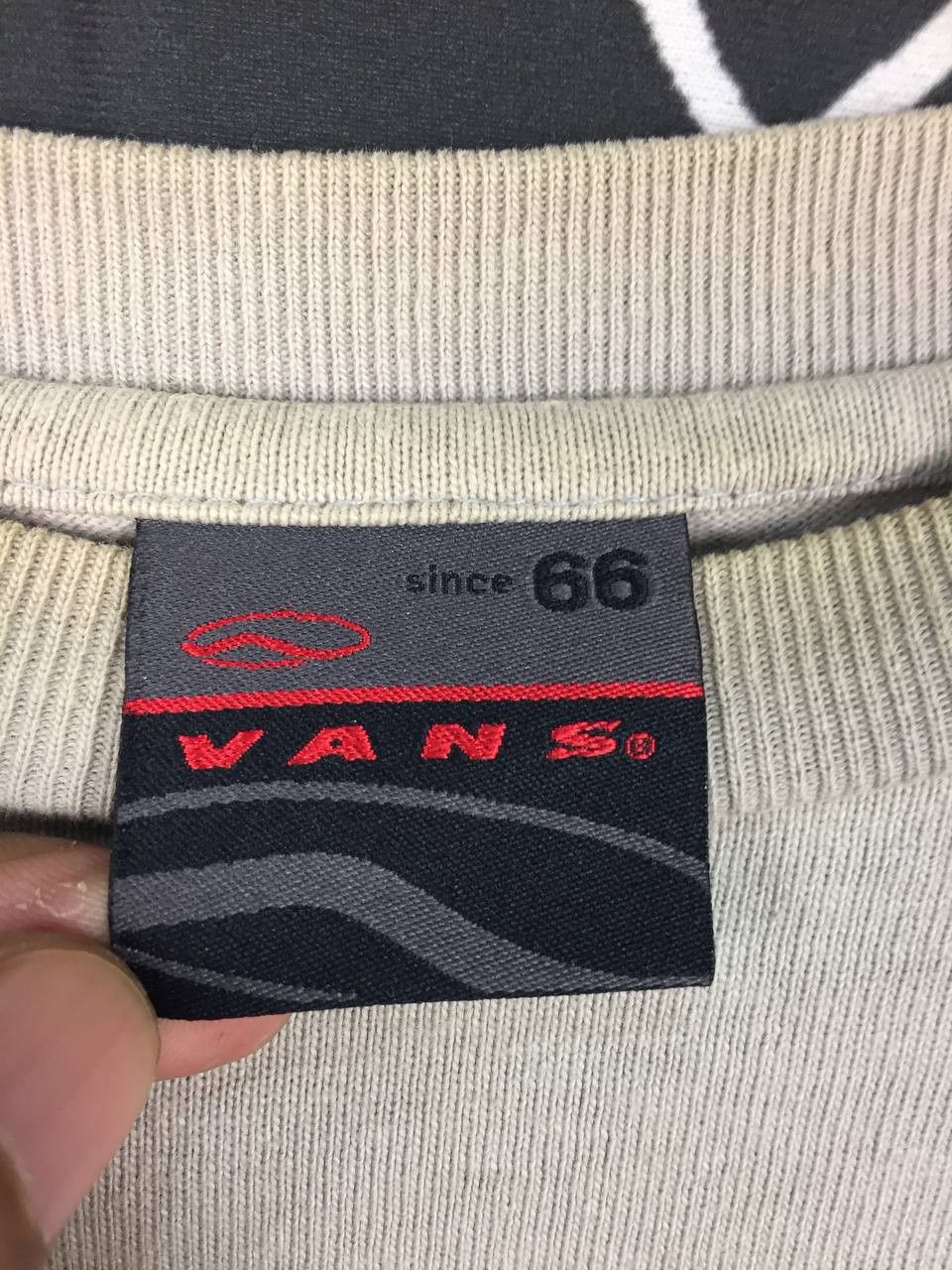 Vans × Vintage Vtg Vans Skateboards Spell Out Logo Longsleeve Tee Size US L / EU 52-54 / 3 - 13 Thumbnail