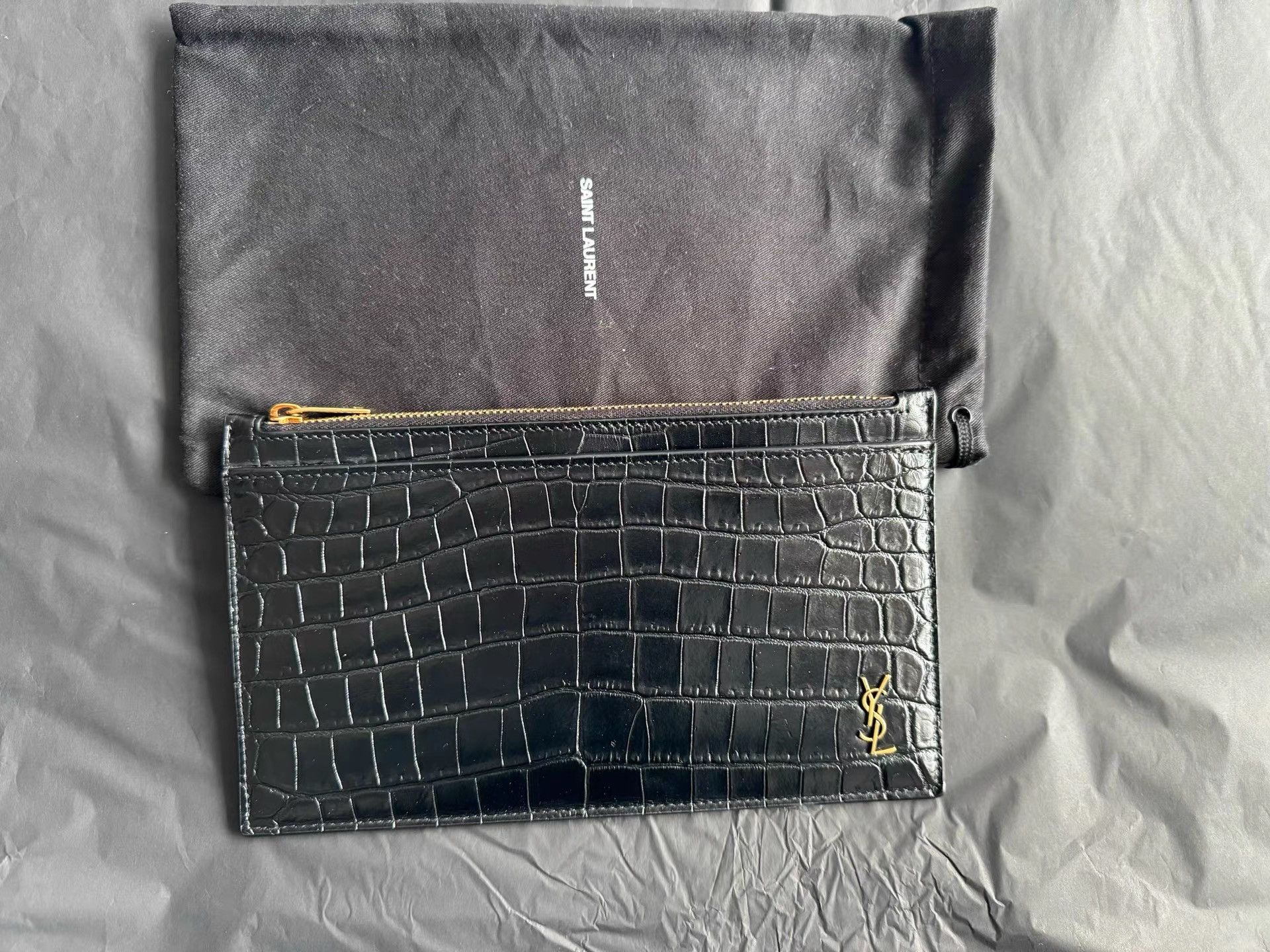 Saint Laurent Paris Saint Laurent crocodile pattern handbag K33 Size ONE SIZE - 1 Thumbnail