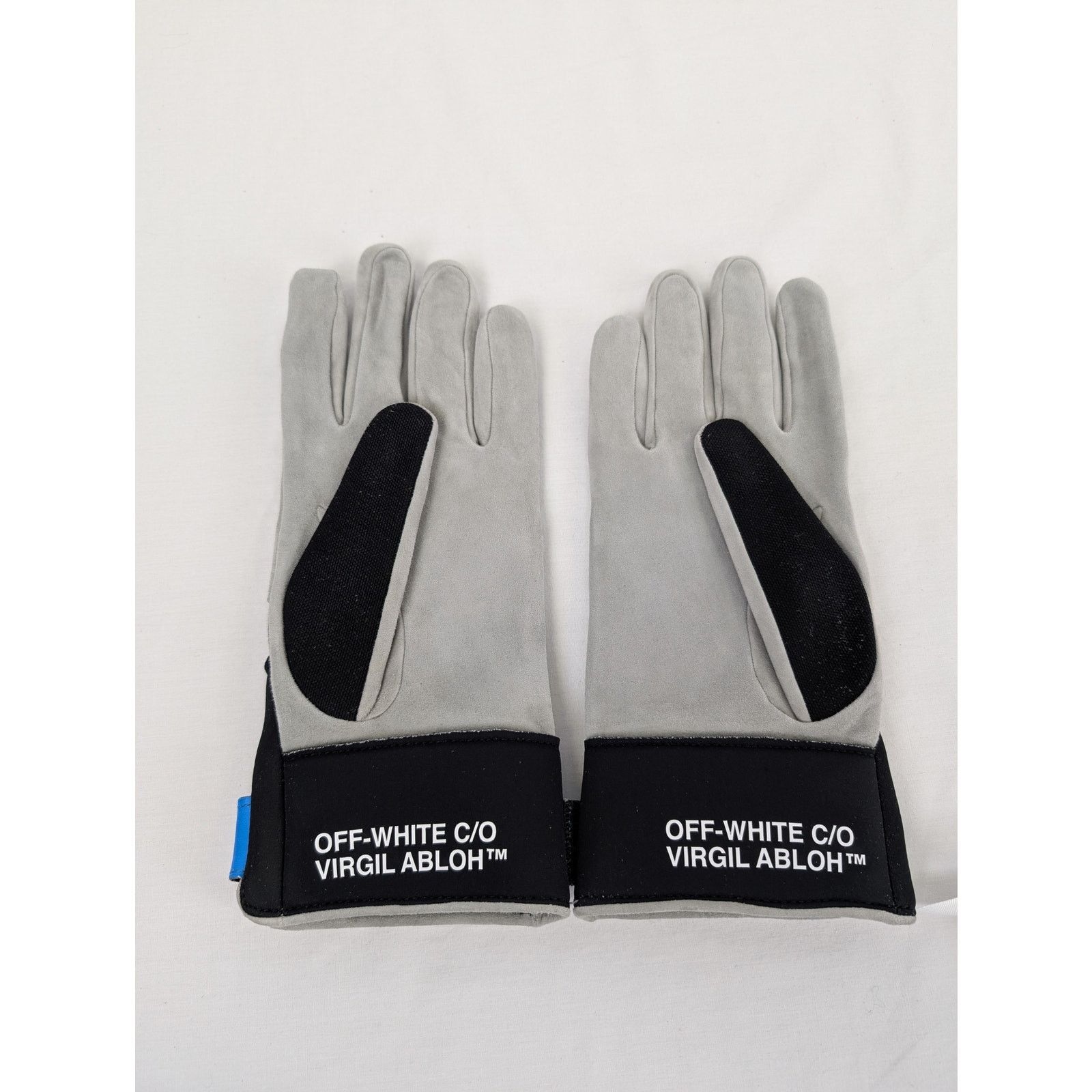Off-White o1rshd1 Size: OS / Exact Opp Gloves in Black/White Size ONE SIZE - 3 Thumbnail