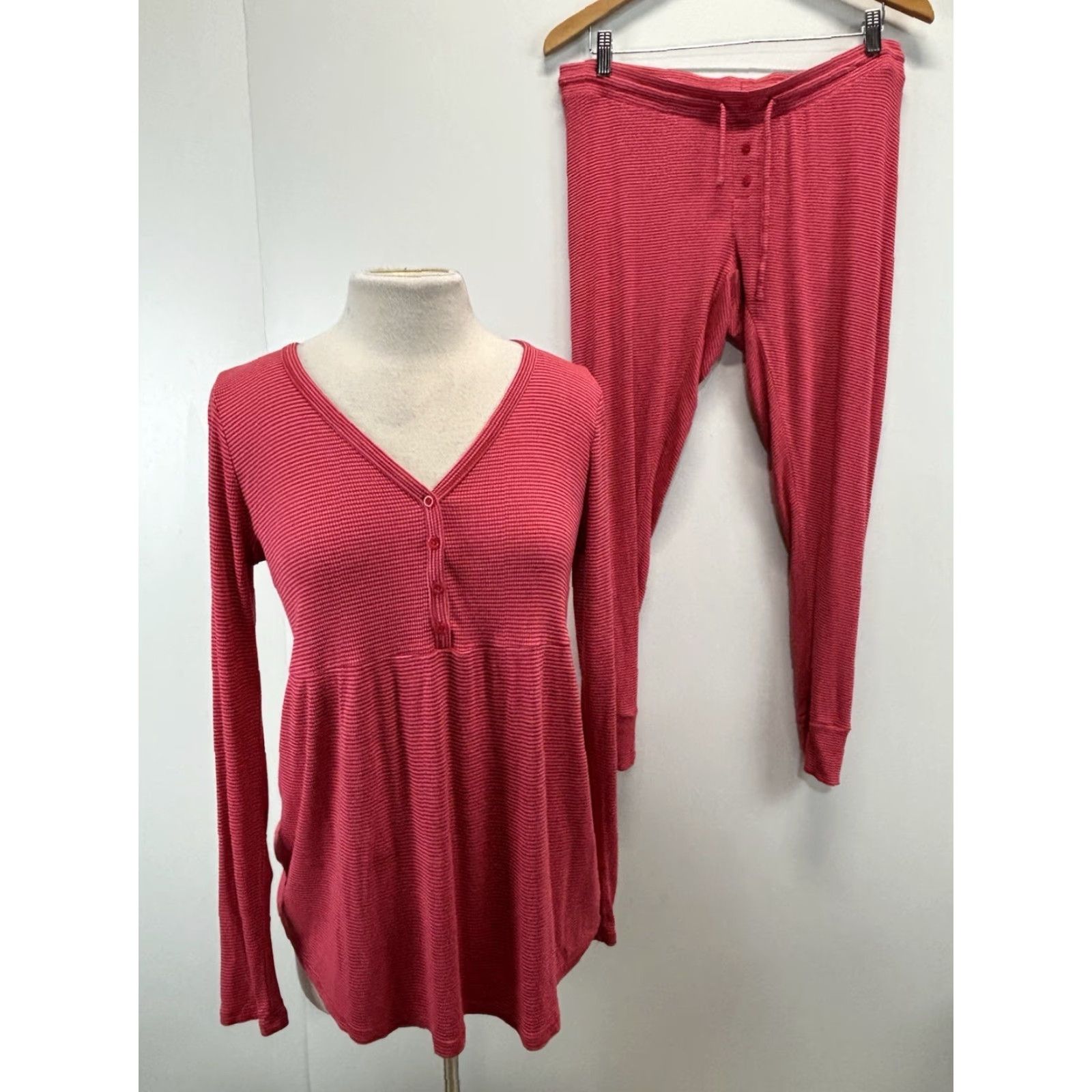 Gap Gap Pajama Set Women Small Pink Red Striped Lounge Comfort Pants Shirt Size S / US 4 / IT 40 - 2 Thumbnail