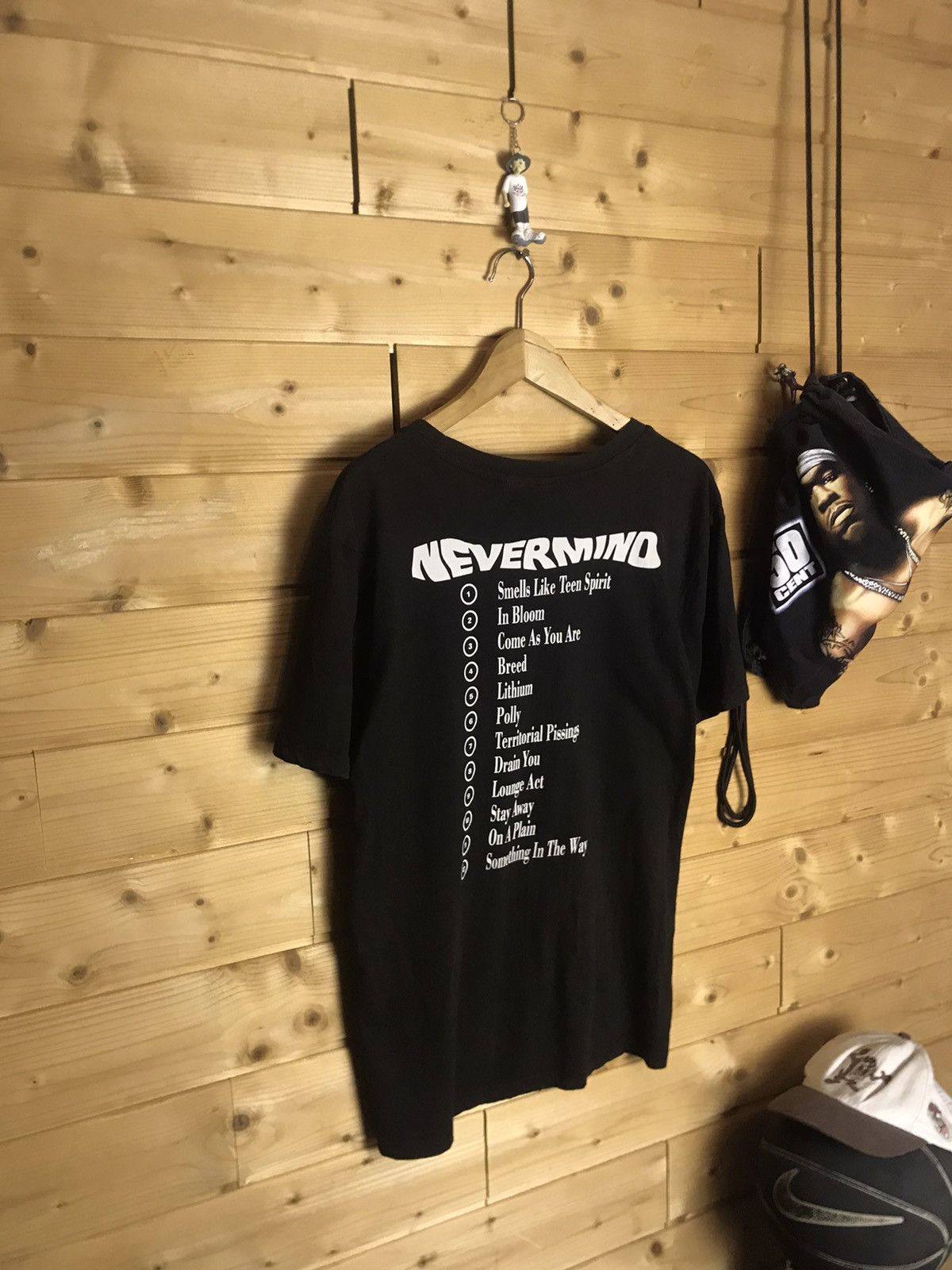 Nirvana Nirvana Nevermind faded t-shirt Size US L / EU 52-54 / 3 - 6 Thumbnail