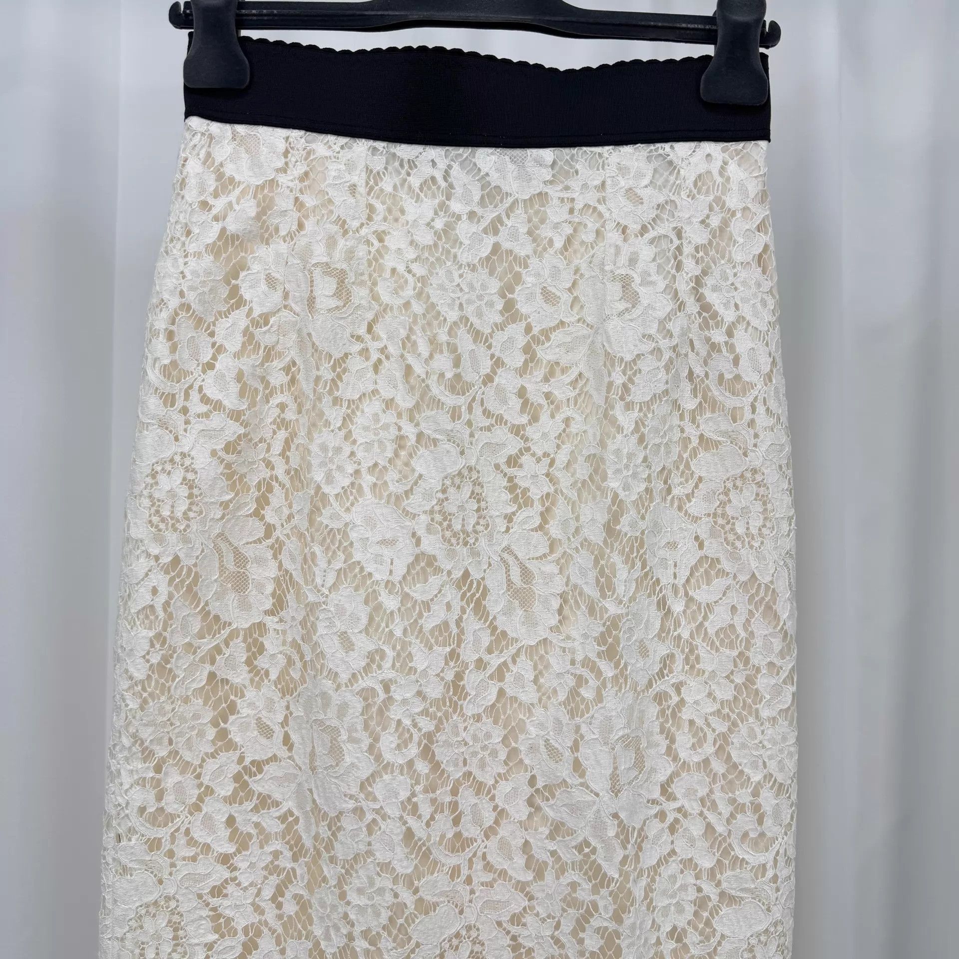 Dolce & Gabbana Dolce&Gabbana Lace Skirt 40 99 New KL11435 Size 27" / US 4 / IT 40 - 3 Thumbnail