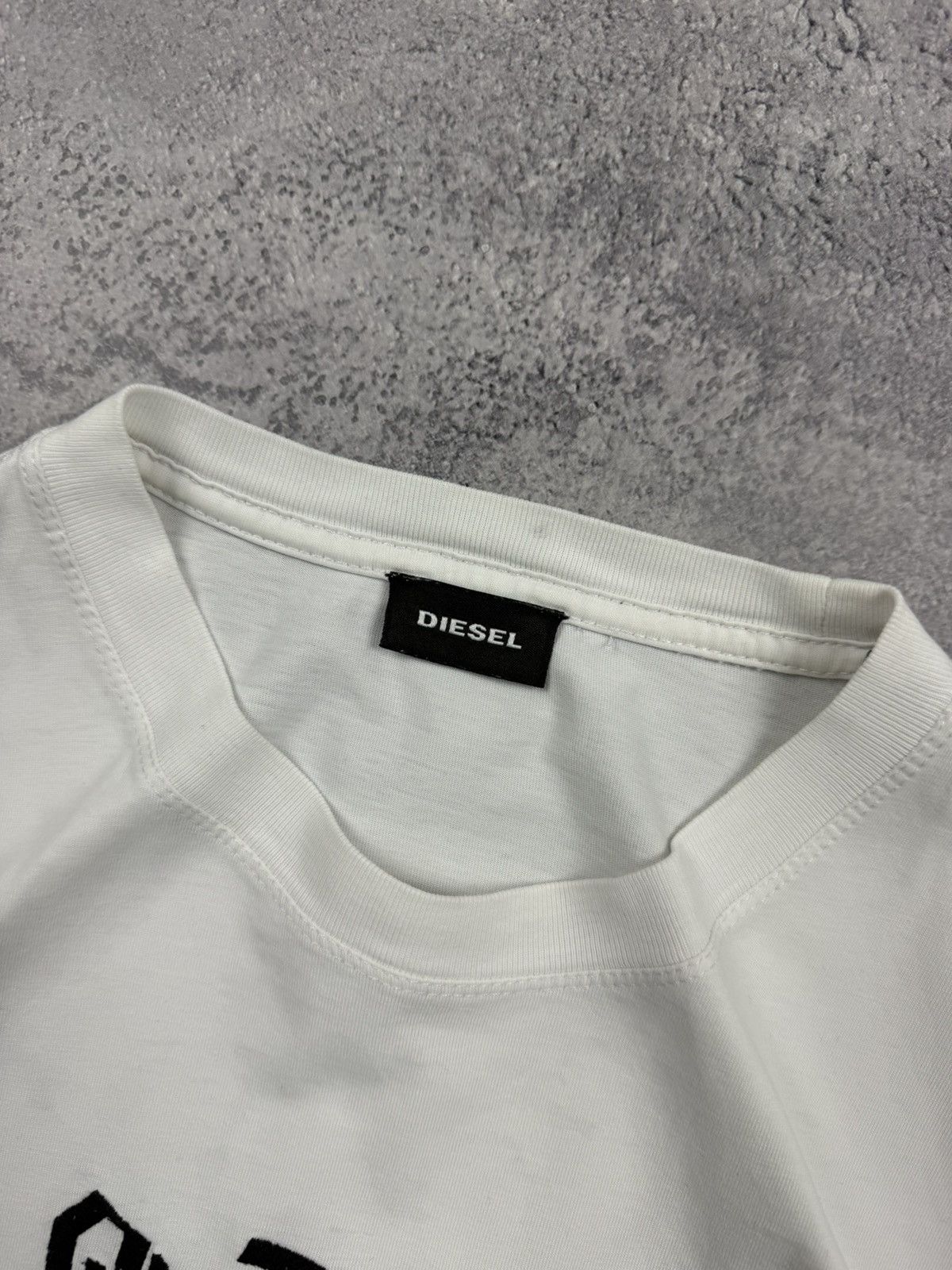 Diesel Vintage Diesel Big Logo T-Shirt White Tee Streetwear Hype Size US M / EU 48-50 / 2 - 12 Thumbnail