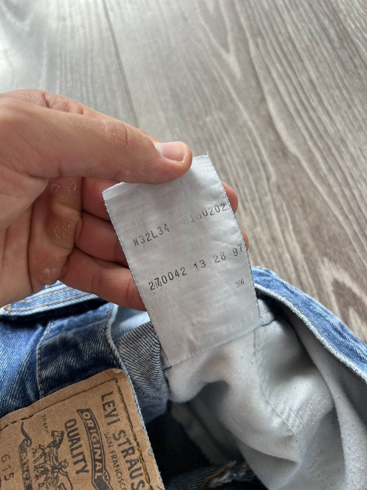Levi's Vintage Levis Orange Tab Made in USA 90s Blue Denim Jeans Size US 32 / EU 48 - 15 Thumbnail