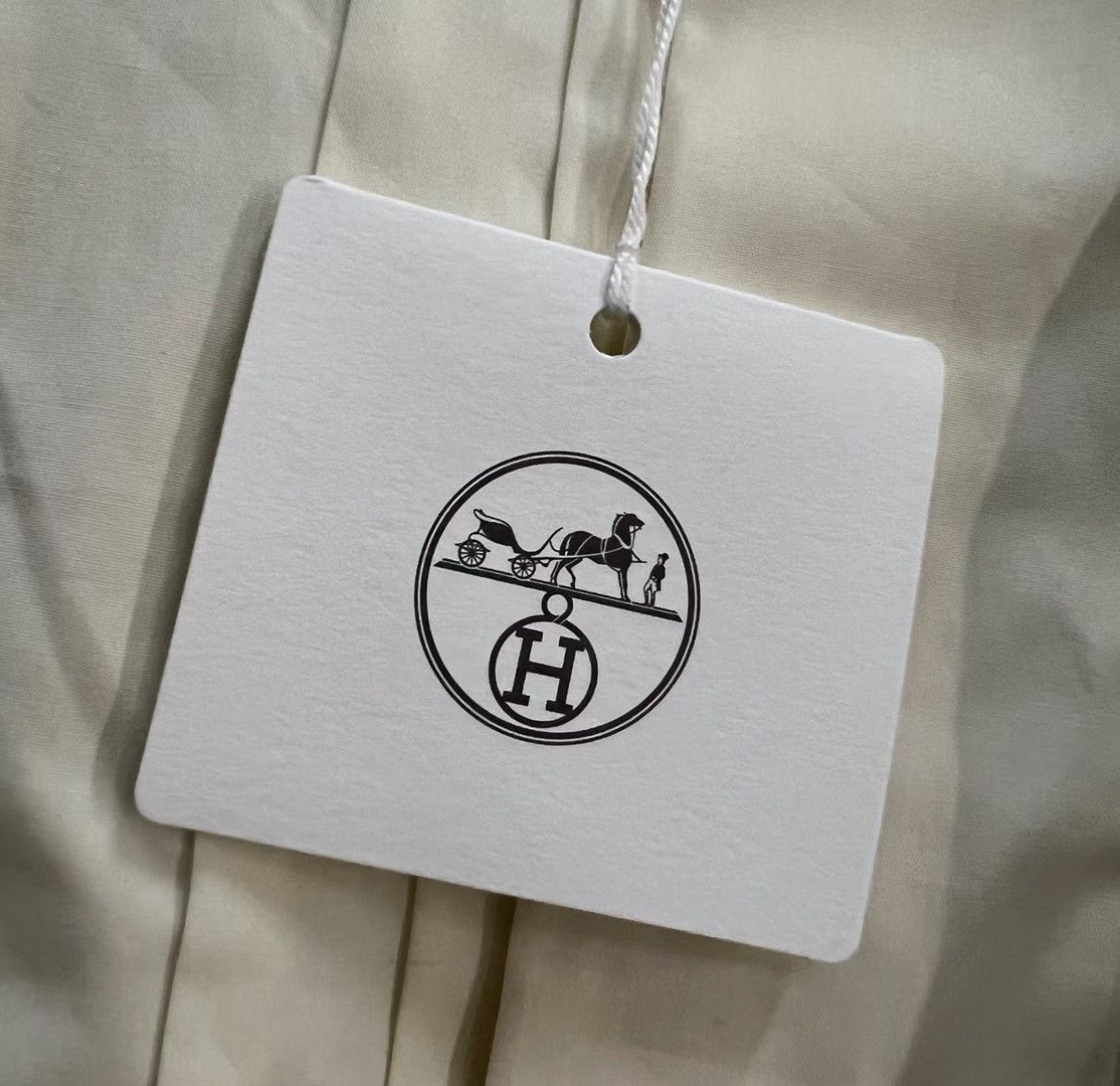 Hermes Hermès Beige Spliced Long Sleeve Shirt J41 Size M / US 6-8 / IT 42-44 - 3 Thumbnail
