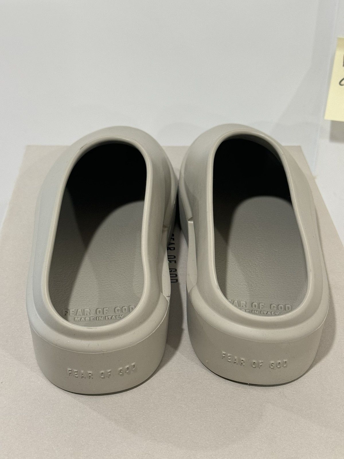 Fear of God Brand new FEAR OF GOD CALIFORNIA DUSTY CONCRETE SZ 40 / 8 Size US 7 / EU 40 - 4 Thumbnail