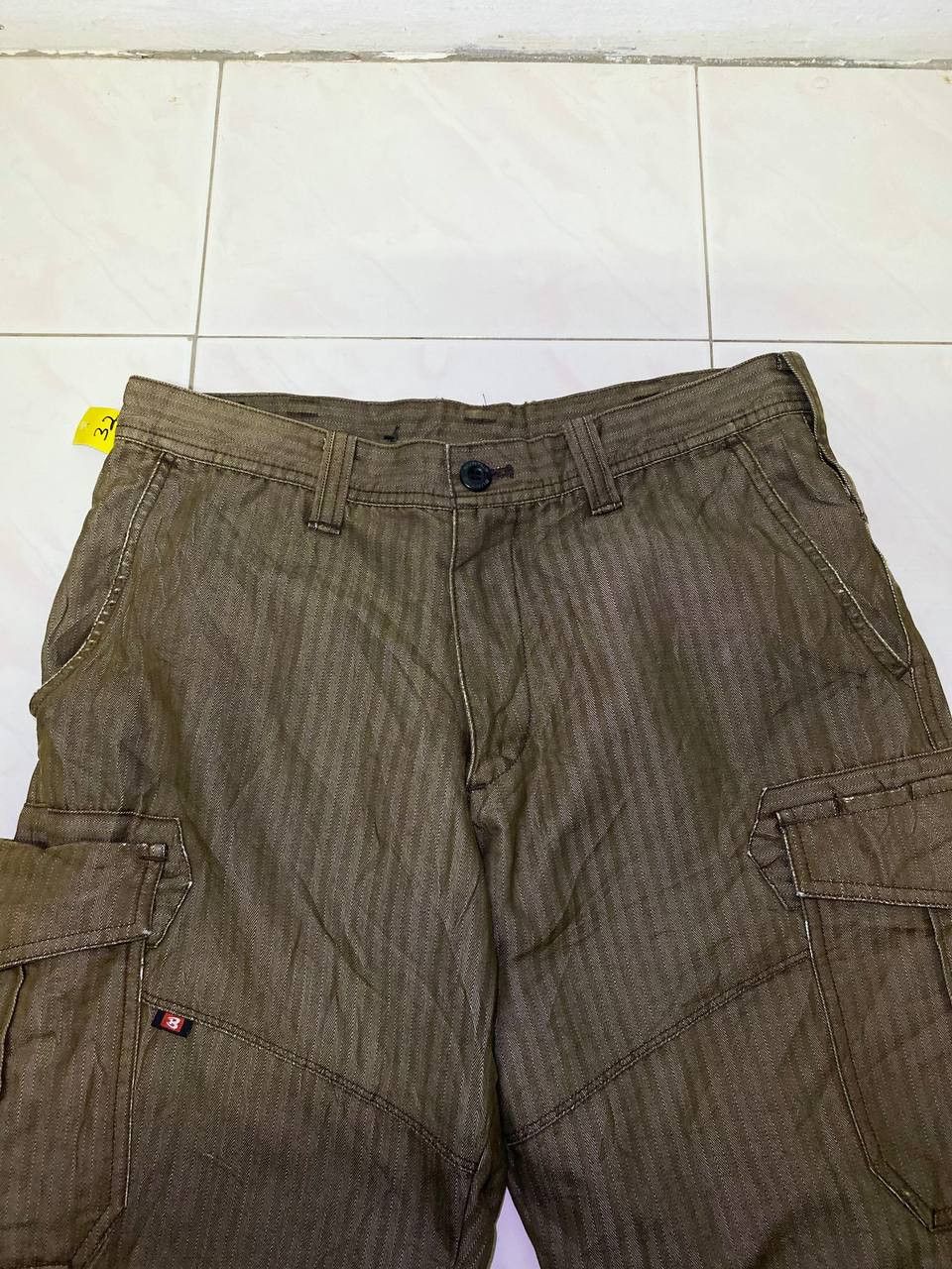 Japanese Brand burtle japanese brands cargo pants herringbone design Size US 32 / EU 48 - 6 Thumbnail