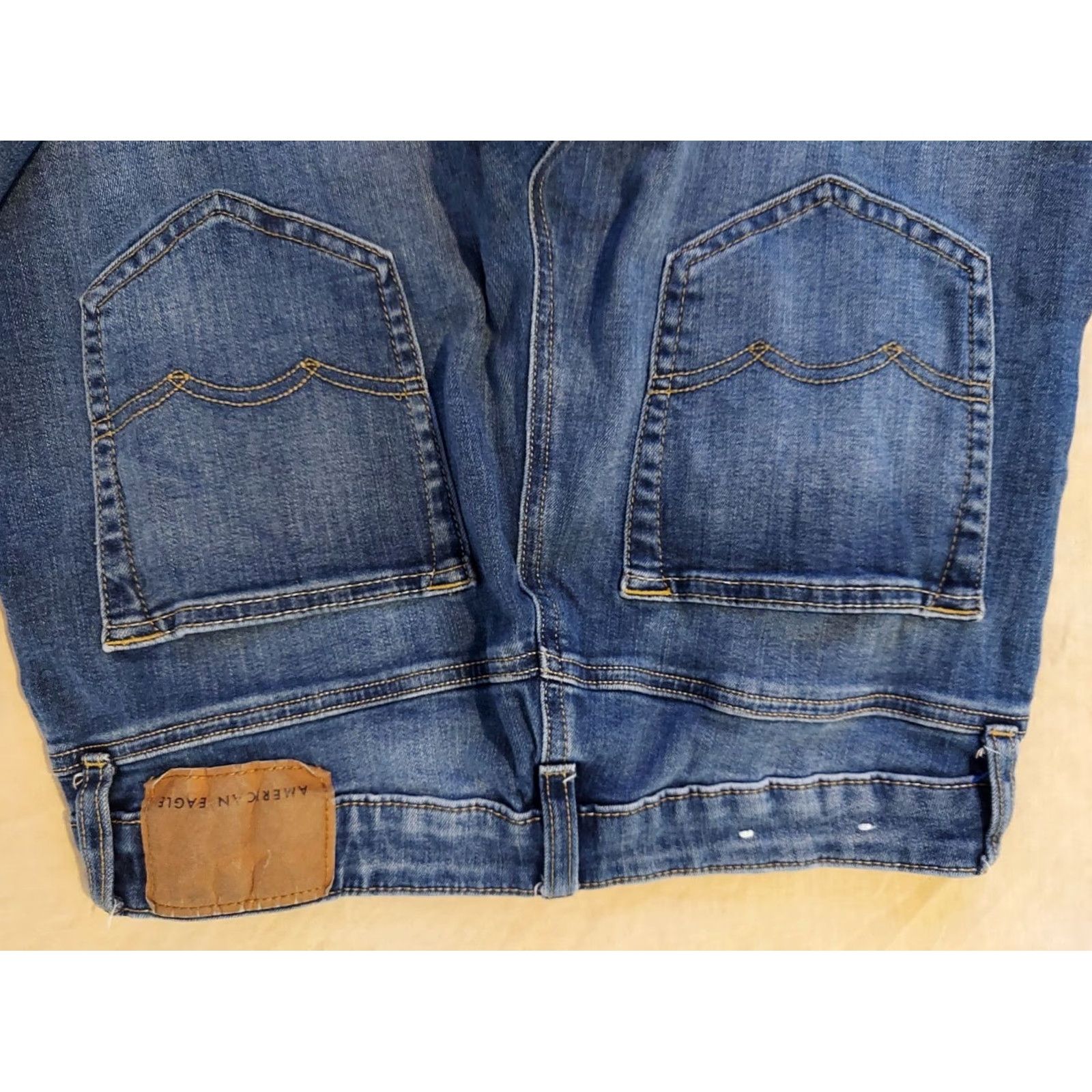 American Eagle Outfitters VINTAGE American Eagle Outfitters Jeans 30x32 Straight Classic Denim Jeans Men Blue 30 32 Regular Waist Inseam 30 32 Mens Straight Jeans Size US 30 / EU 46 - 2 Thumbnail