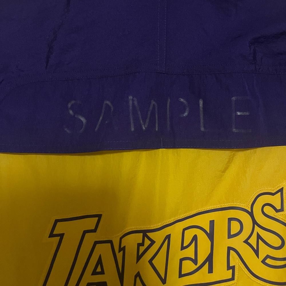 Nike Nike Men’s Los Angeles Lakers Courtside NBA Premium Jacket Sample Size US M / EU 48-50 / 2 - 10 Thumbnail