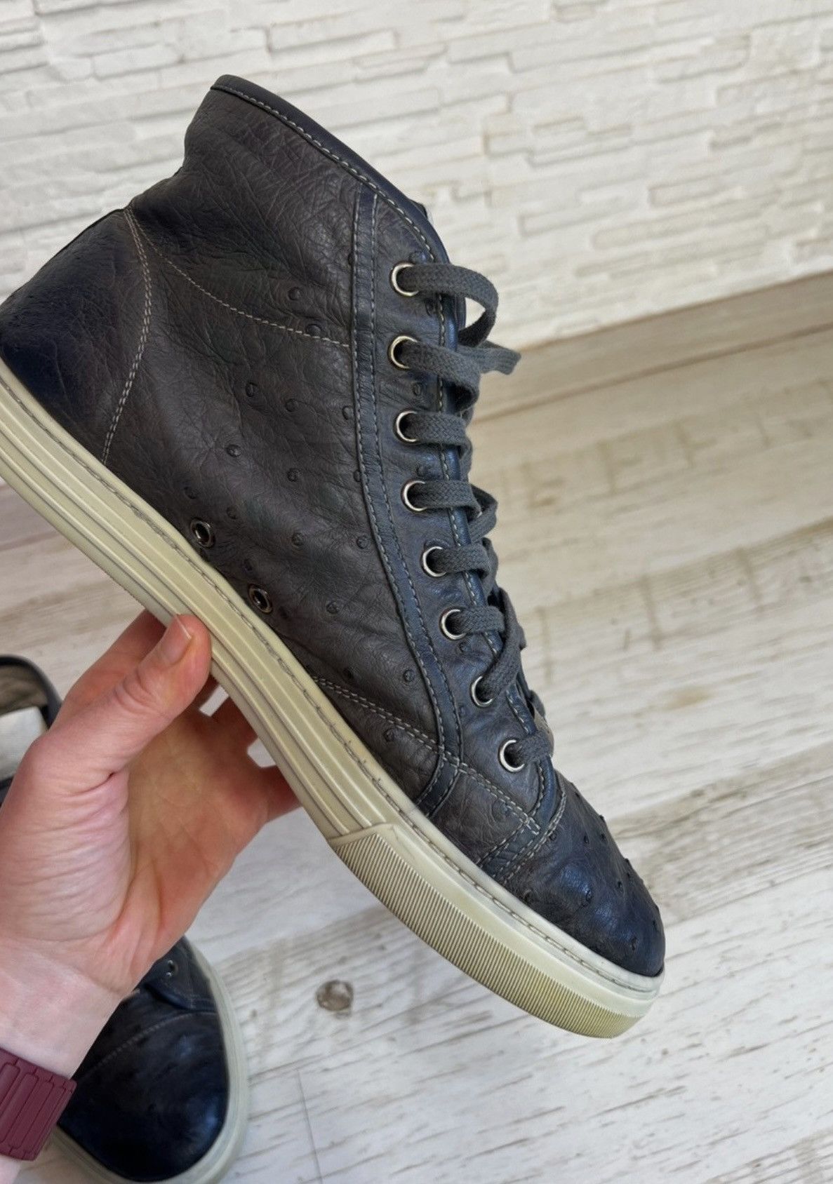 Gucci Gucci Ostrich leather high top sneakers 9,5 Size US 9.5 / EU 42-43 - 13 Thumbnail