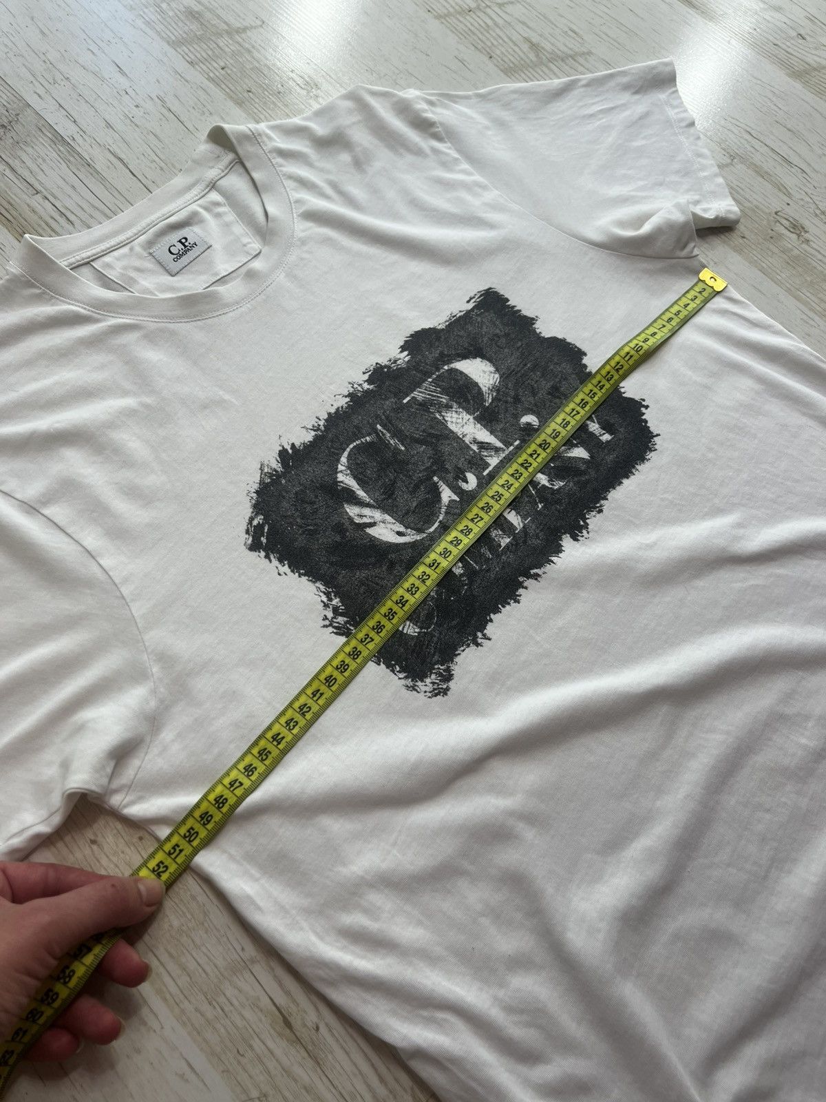 C.P. Company C.P. Company White Logo T-Shirt Size M Lightweight Cotton Size US M / EU 48-50 / 2 - 13 Thumbnail