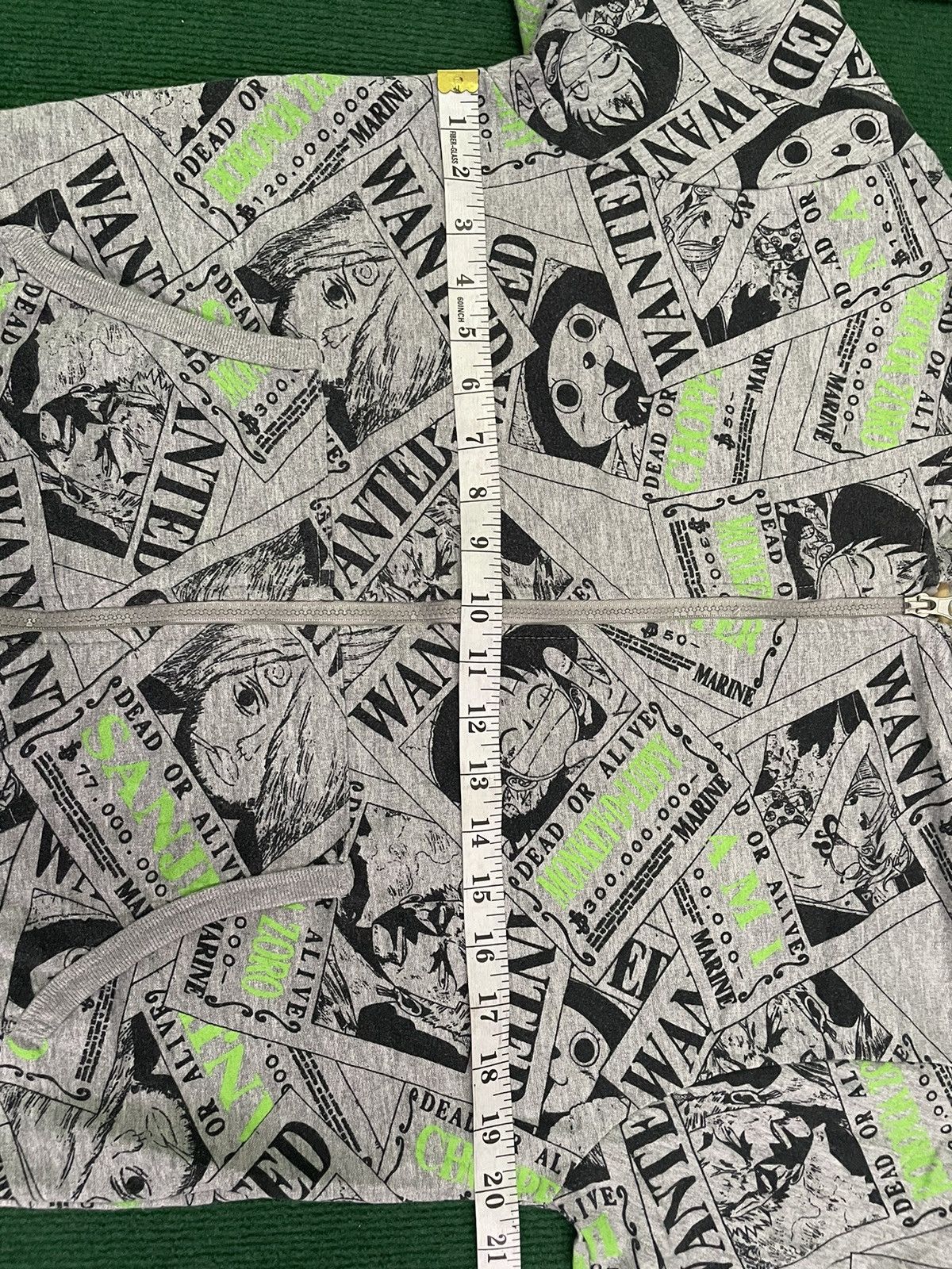 One Piece Vintage One Piece Hoodie Full Prints Size US M / EU 48-50 / 2 - 6 Thumbnail