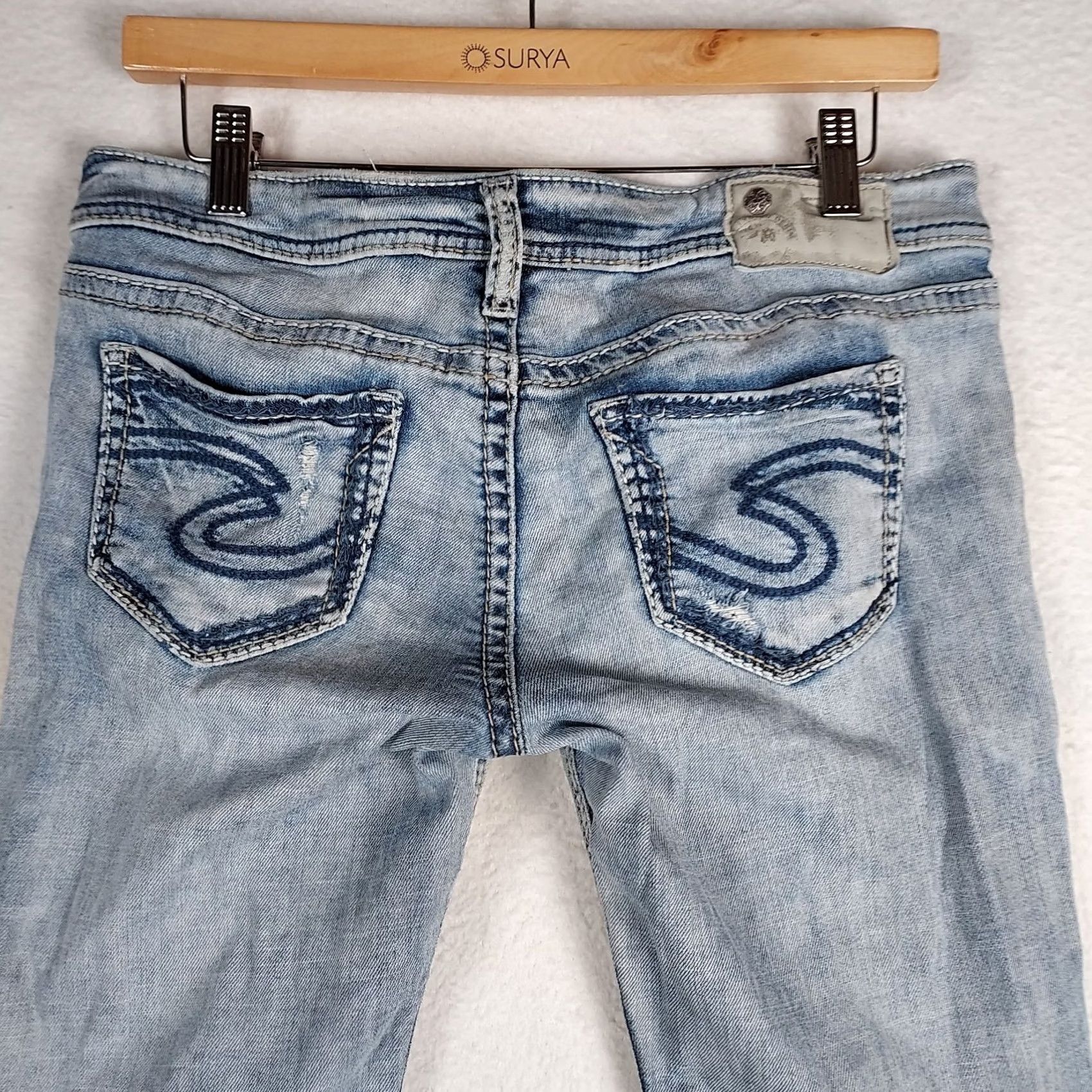 Silver Jeans Co. Silver Jeans Co Women’s Tuesday Low Boot Stretch Denim Jeans Light Wash 29 Blue Bootscut Regular Pocket 5-Pocket Zippered Jeans Mens? Womens Size 29" - 4 Thumbnail