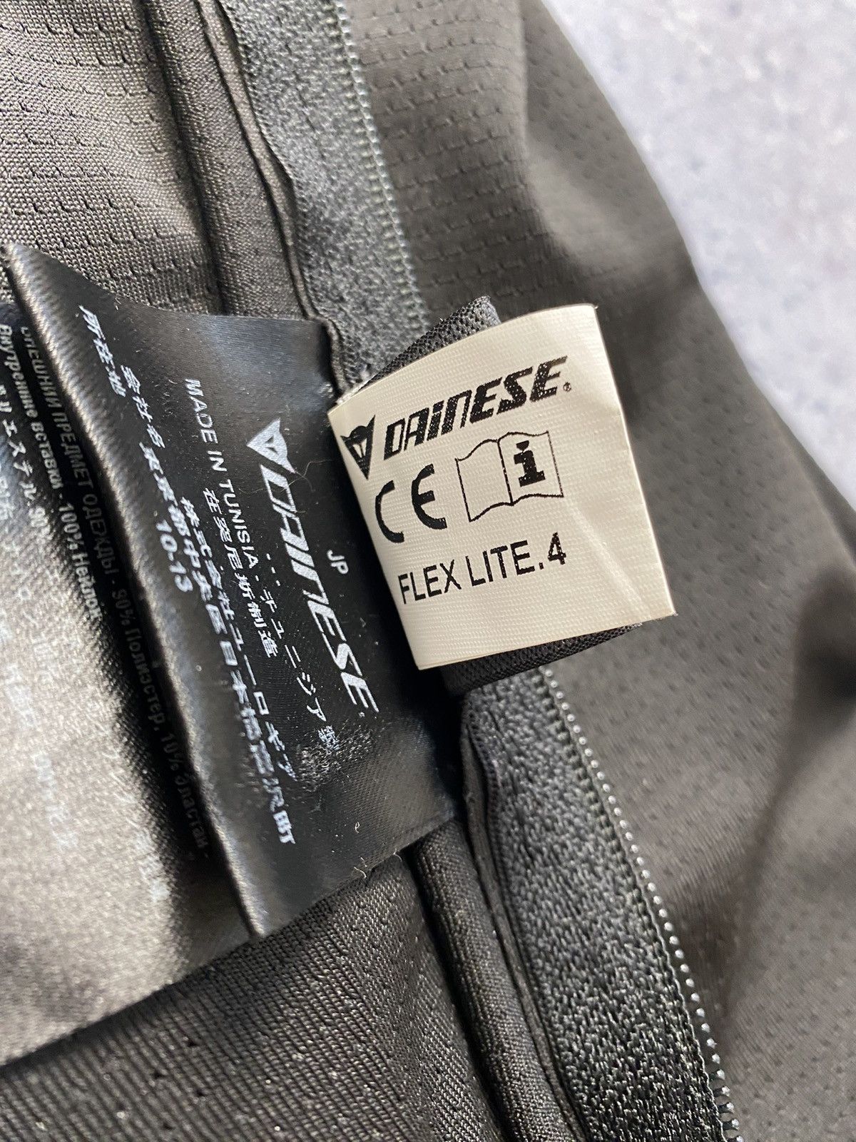 Dainese × Sports Specialties Dainese Winter Sports Armour Size XL Size US XL / EU 56 / 4 - 14 Thumbnail