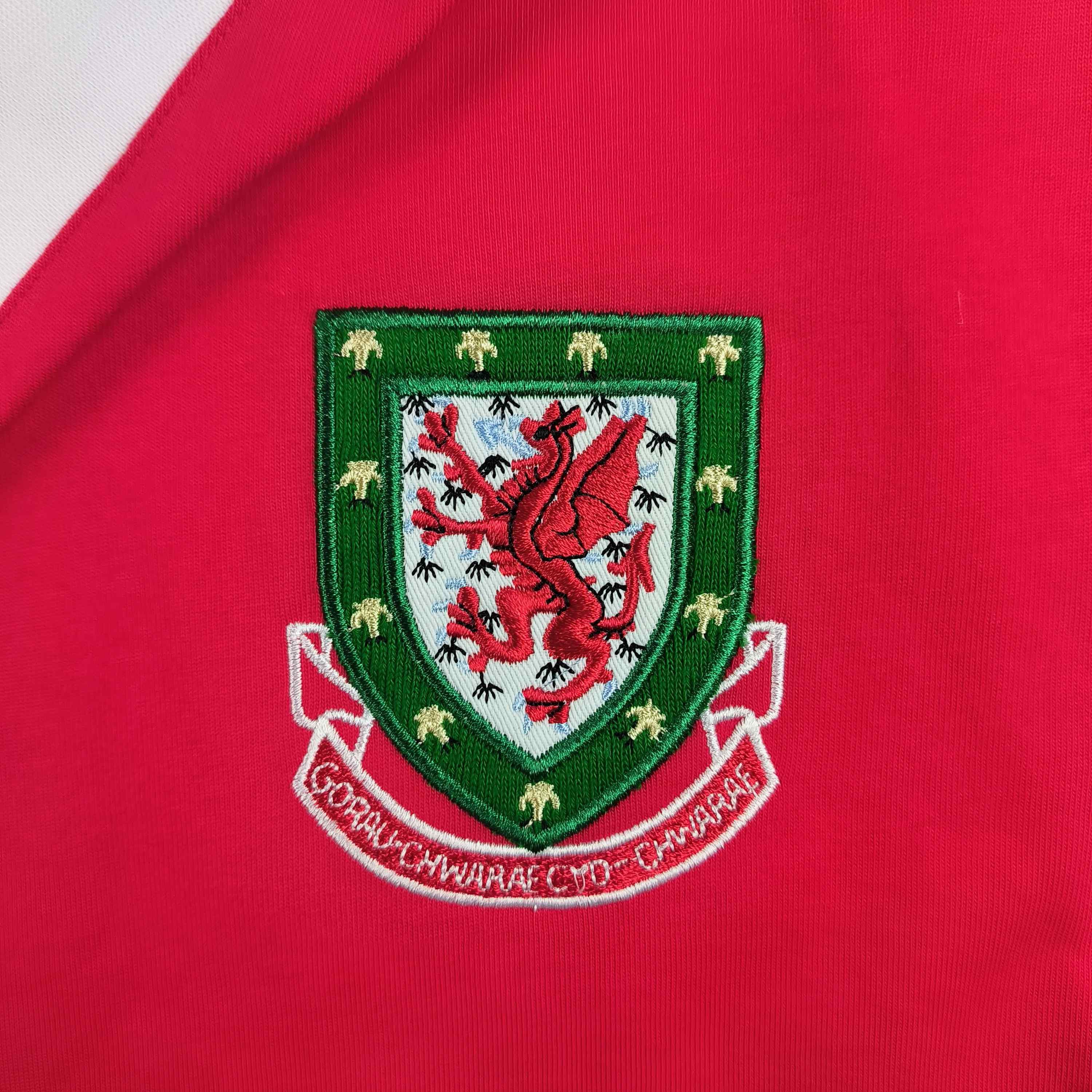 Other Wales 1958 home retro #9 football jersey shirt size L Size US L / EU 52-54 / 3 - 3 Thumbnail