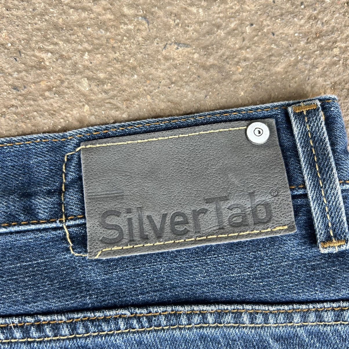Levi's × Vintage Levis SilverTap Boot Jeans Size US 37 - 7 Thumbnail