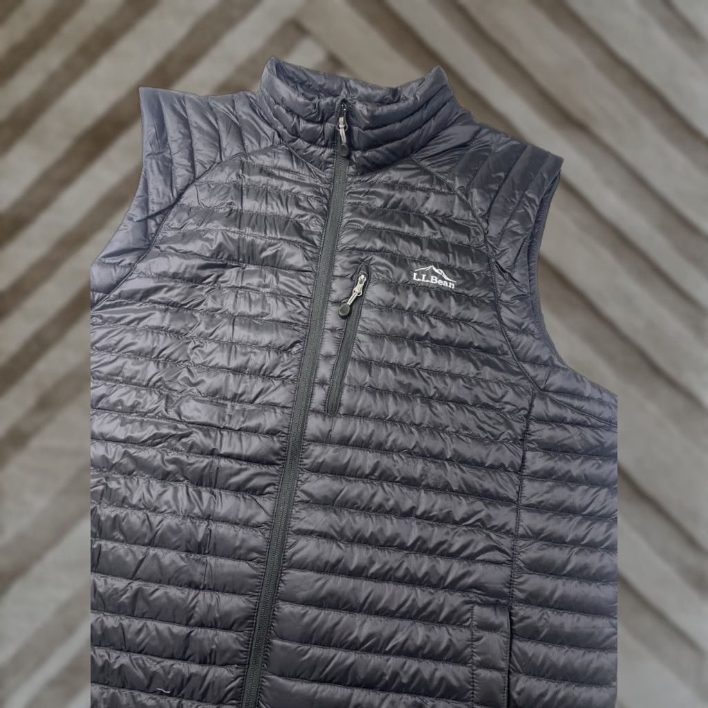 Vintage LL Bean Men's Down Vest w/ Downtek Ultralight 850 Black XL TALL Size US XL / EU 56 / 4 - 1 Thumbnail