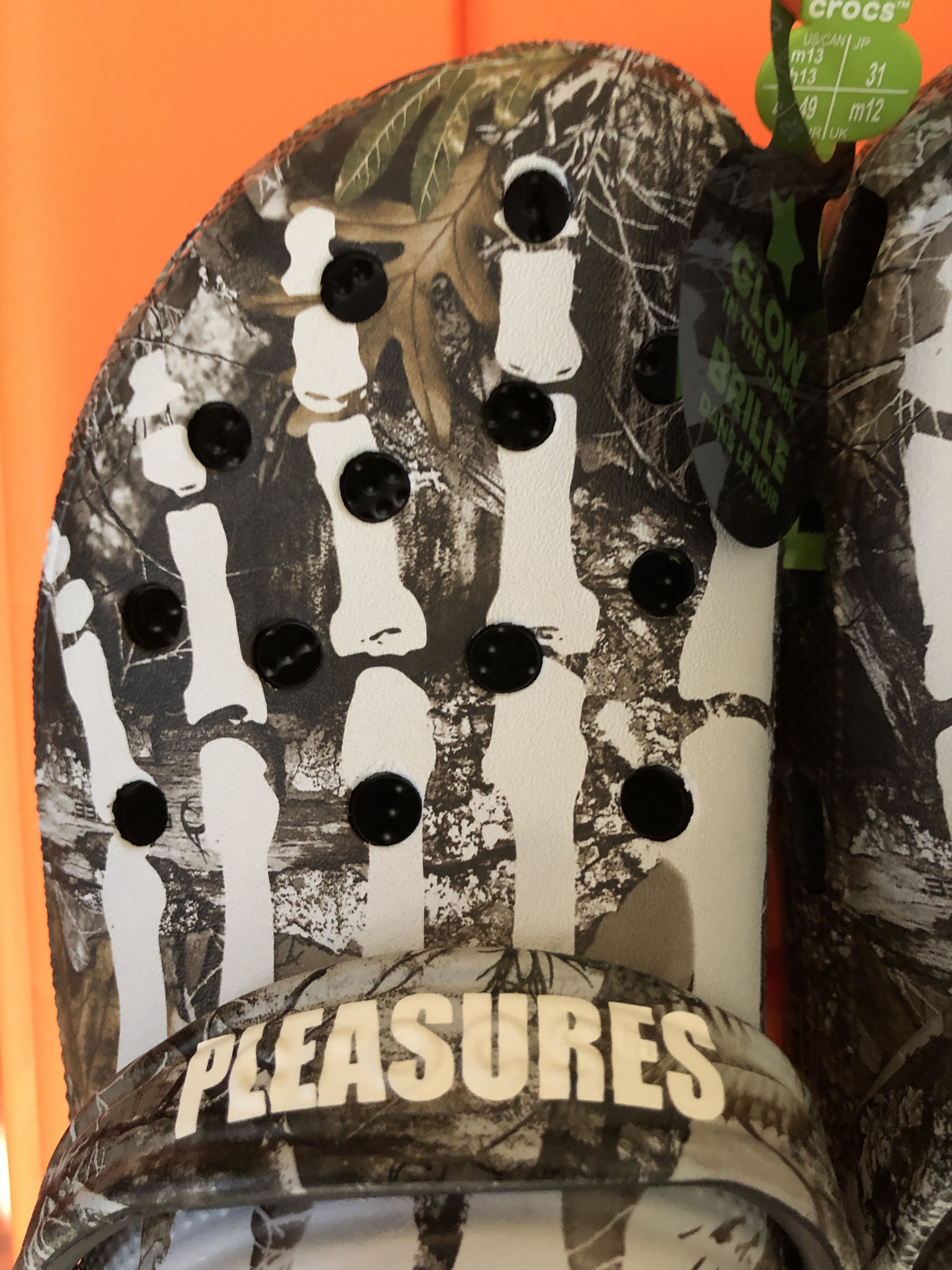 Pleasures Pleasures Skeleton Crocs Camo Size US 13 / EU 46 - 6 Thumbnail