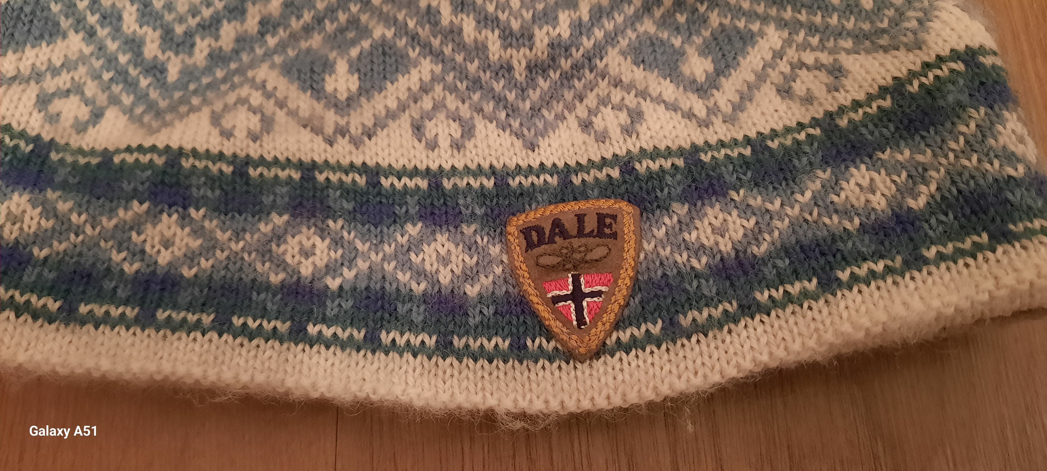 Dale Of Norway Dale of Norway Bjørvik & Opsahl Cap Story Pattern Size ONE SIZE - 2 Thumbnail