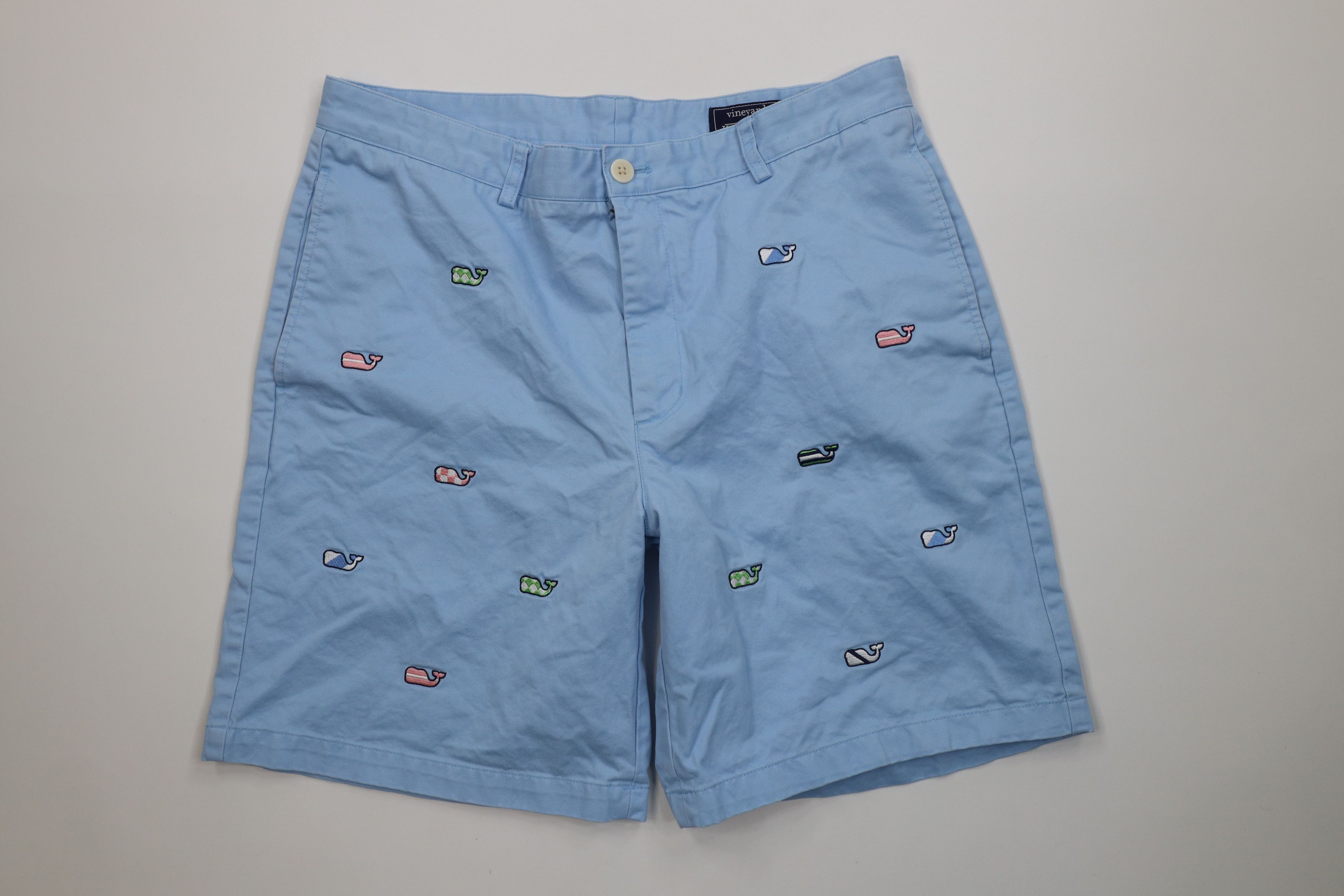 Vineyard Vines Vineyard Vines Kentucky Derby Print Club Chino Shorts Blue Size US 36 / EU 52 - 1 Thumbnail