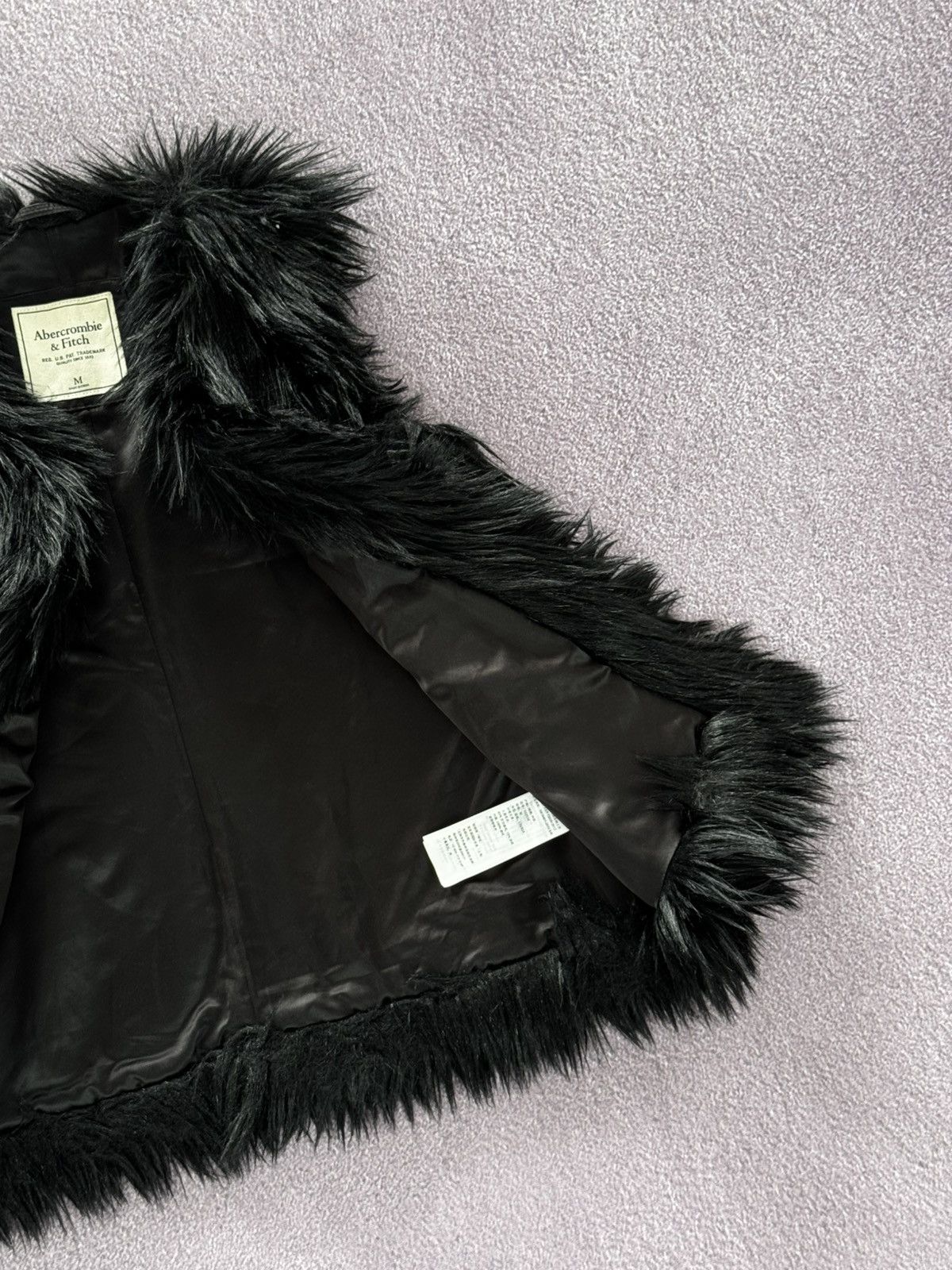 Hysteric Glamour Abercrombie & Fitch Glamour Y2K Faux Fur LGB Womens Vest Size M / US 6-8 / IT 42-44 - 9 Thumbnail