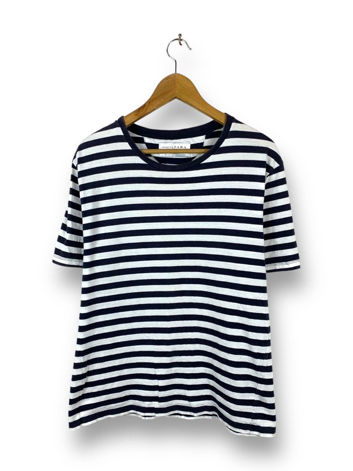 Zara Steals! Zara Essentials Relaxed Fit Stripes Tee Size US M / EU 48-50 / 2 - 1 Thumbnail