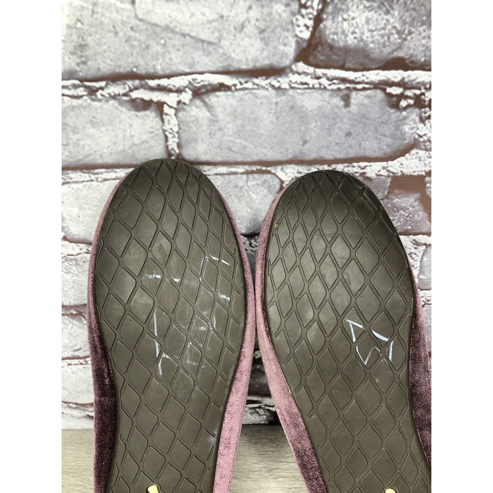 Olukai OluKai Ku'una Lanui Red Ginger Velvet Sheep Fur Slippers Wom Size US 10 / IT 40 - 8 Thumbnail