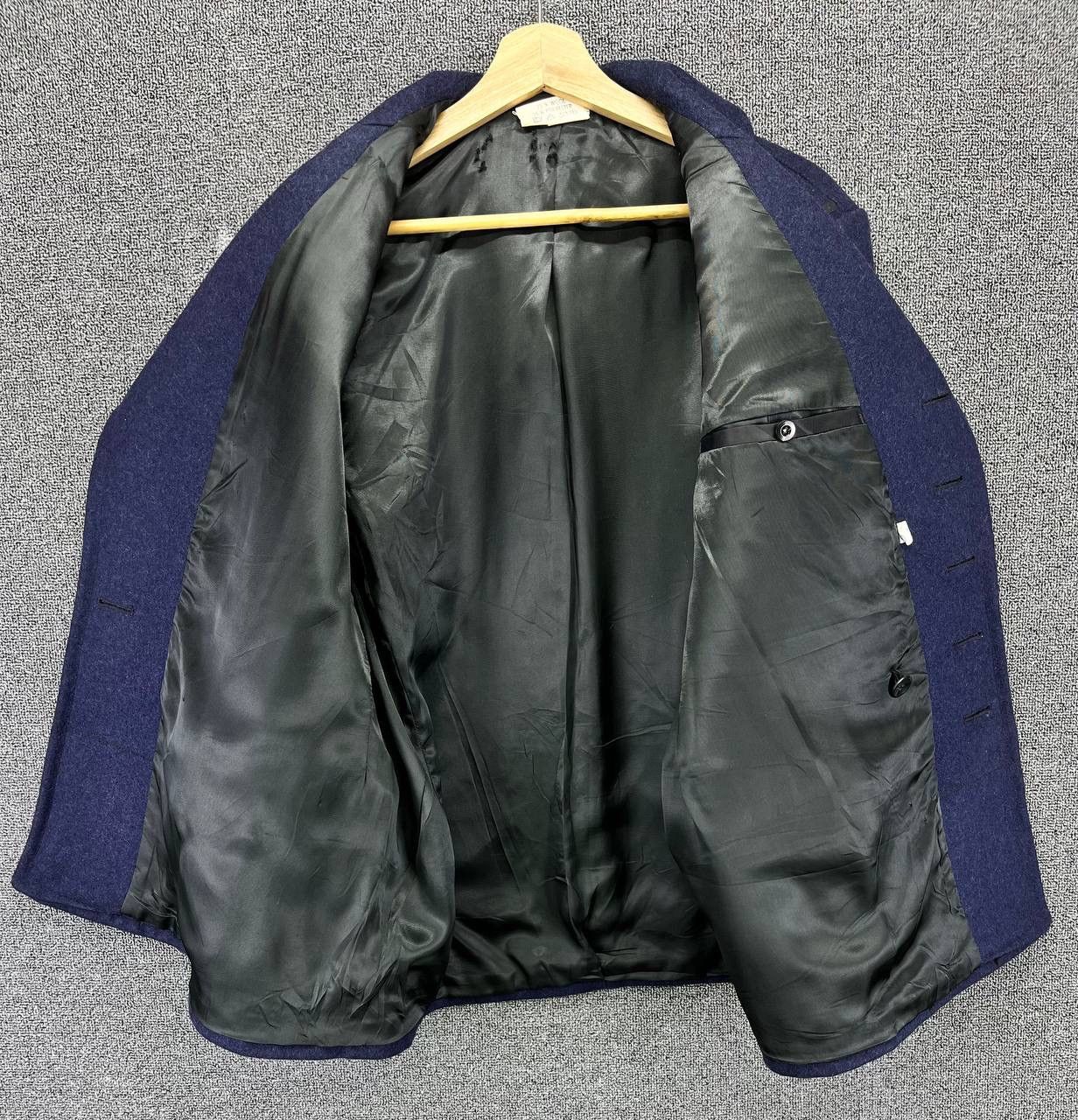 Vintage Vintage 80s German Navy Wool Peacoat Golden Button Jacket Size US S / EU 44-46 / 1 - 6 Thumbnail