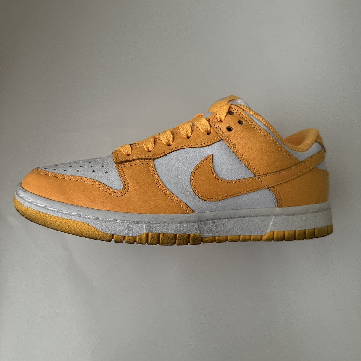 Nike Laser Orange Dunks - 5y or 6.5w