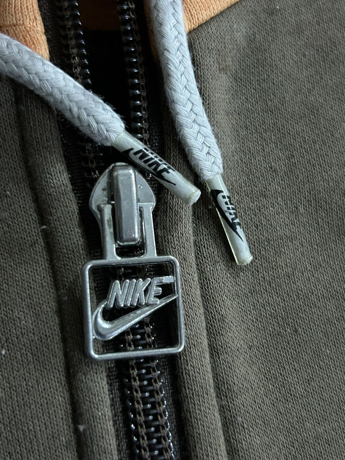 Nike × Vintage Vintage y2k Nike hoodie Size US M / EU 48-50 / 2 - 7 Thumbnail