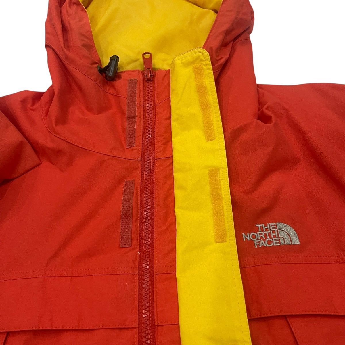 The North Face Vintage The North Face Hoodie Jacket Size US M / EU 48-50 / 2 - 10 Thumbnail