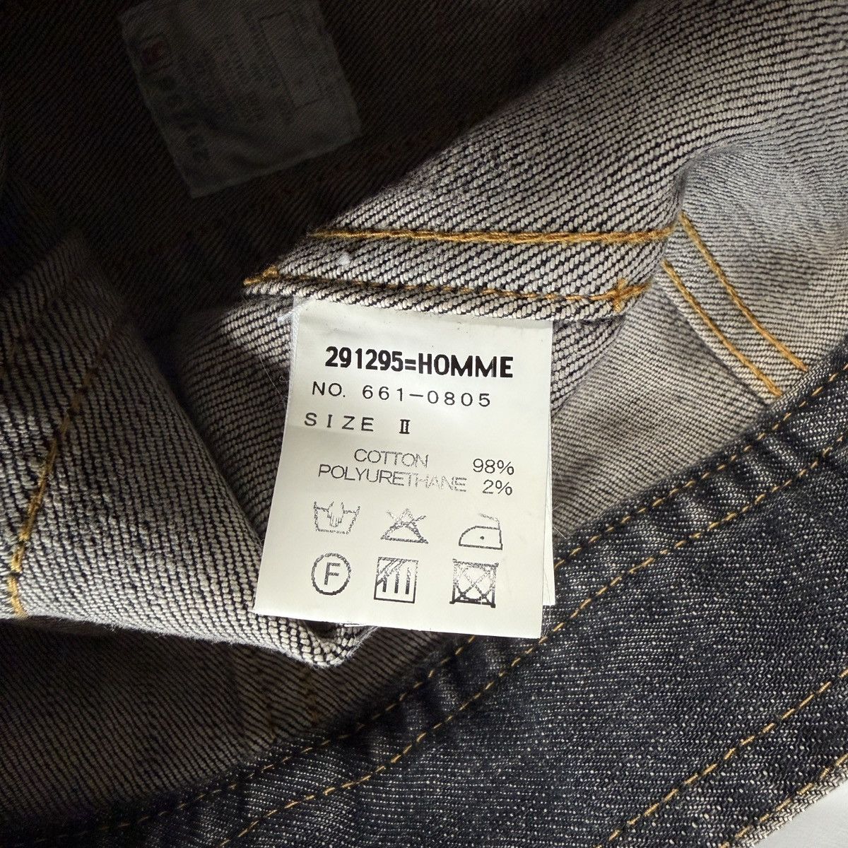 291295=Homme 🔻291295 = Homme Loose Ends Trucker Jacket🔻 Size US S / EU 44-46 / 1 - 7 Thumbnail