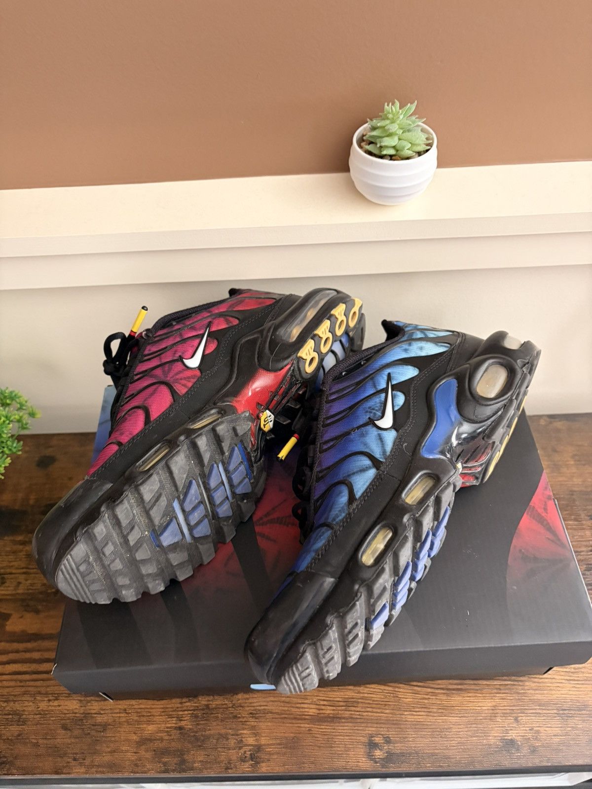 Nike Nike AirMax Plus 25th Anniversary Limited Edition Size US 9 / EU 42 - 3 Thumbnail