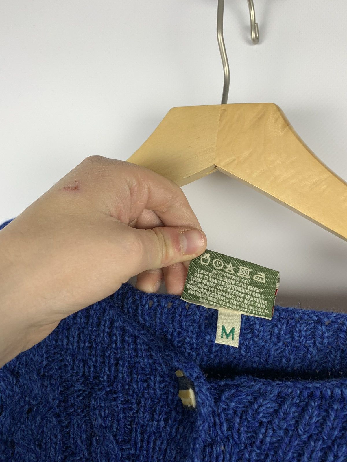 Carraig Donn Carraig Donn Cable Knit Merino Wool Cardigan Buttons Size M Size US M / EU 48-50 / 2 - 5 Thumbnail