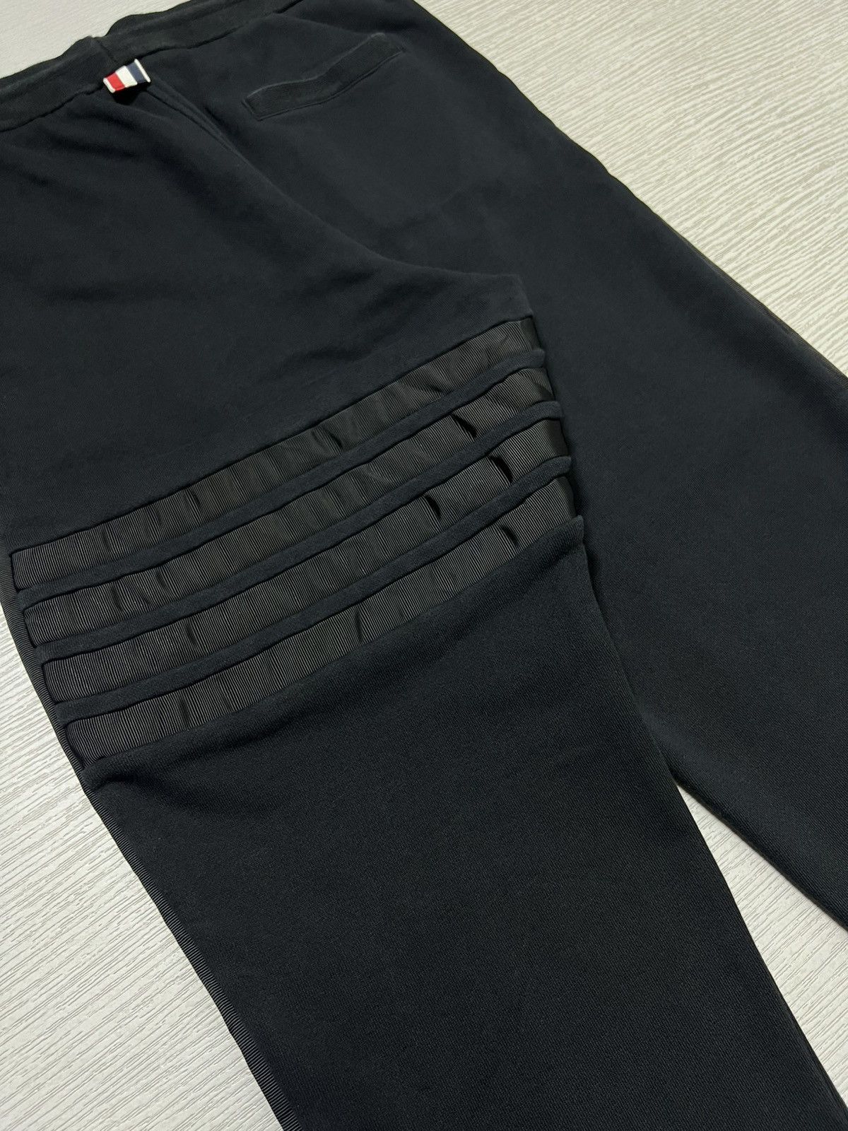 Thom Browne TB - Grosgrain Trimmed 4 Bar Loopback Jersey Sweatpants Size US 30 / EU 46 - 10 Thumbnail