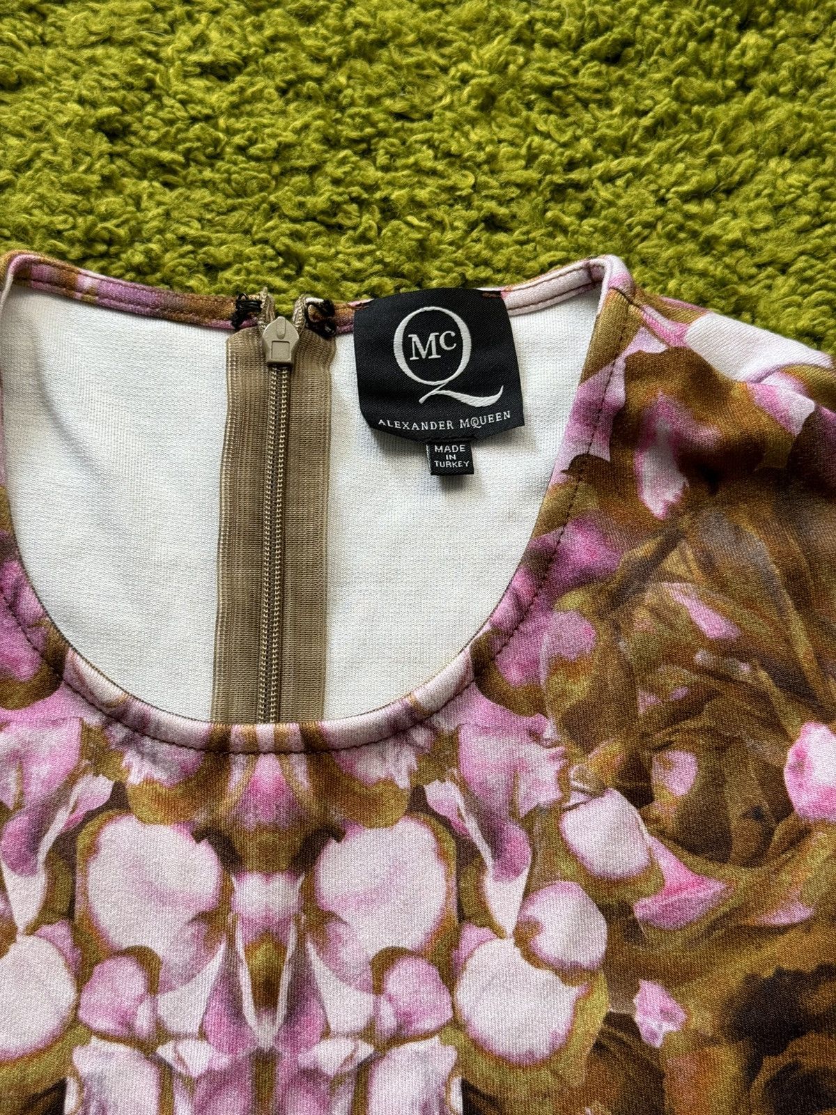 Alexander McQueen × Designer Alexander McQueen avant garde floral pattern dress Size S / US 4 / IT 40 - 4 Thumbnail