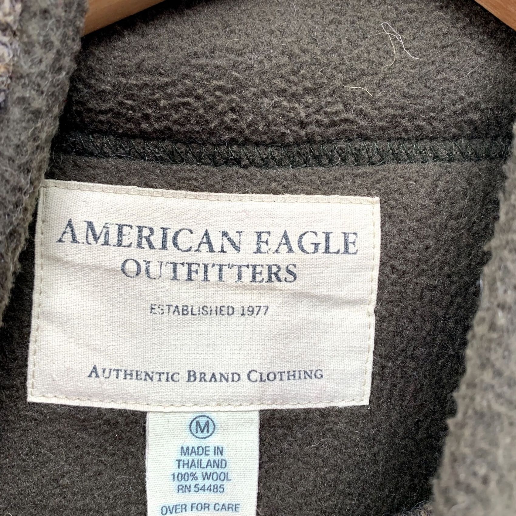 American Eagle Outfitters American Eagle Sweater Mens Medium Brown 1/4 Zip 100% Wool Rib Knit 25x26 Size US M / EU 48-50 / 2 - 6 Thumbnail