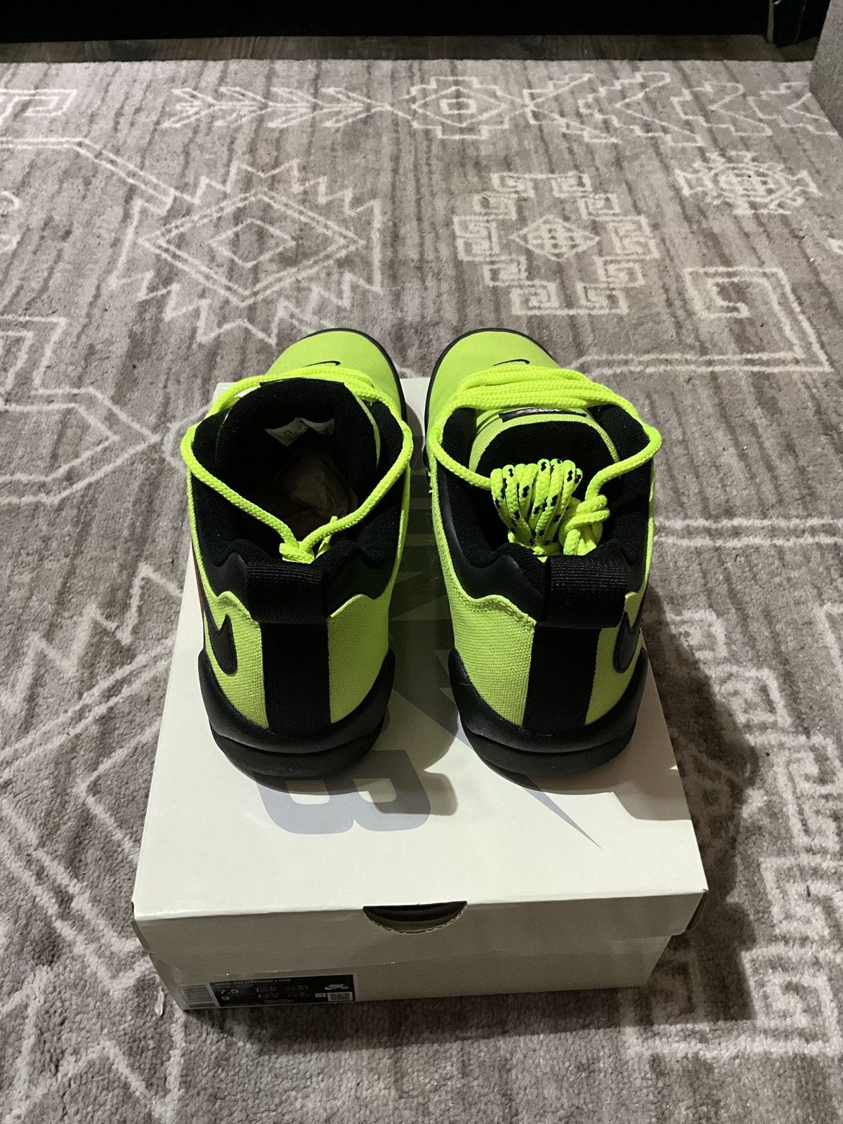 Nike × Supreme Nike sb Supreme Darwin Low Volt Size US 7.5 / EU 40-41 - 4 Thumbnail