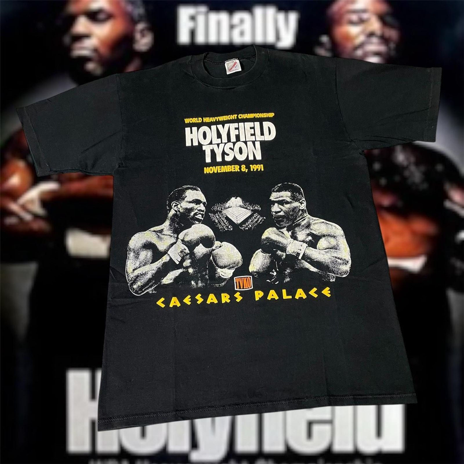 Vintage Vintage '91 Mike Tyson vs Evander Holyfield Boxing Merch Tee Size US L / EU 52-54 / 3 - 1 Thumbnail