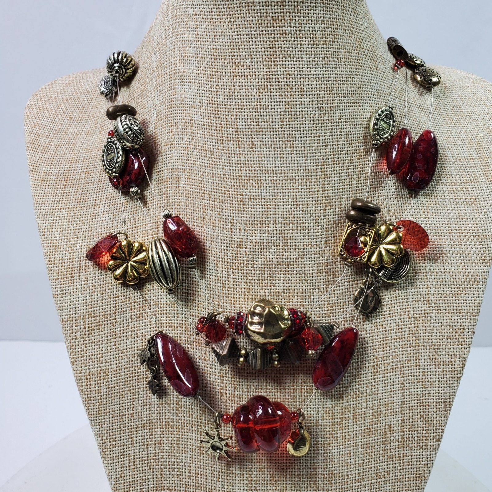 The Unbranded Brand Casual Career Bead Necklace 20" Red Silver Gold Tone Size ONE SIZE - 1 Thumbnail