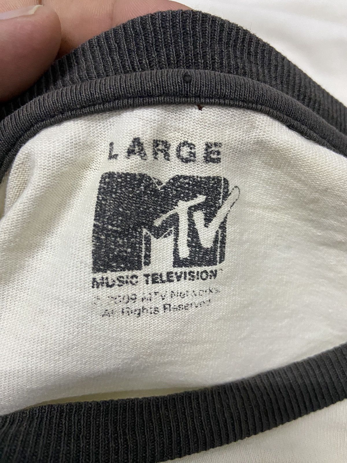 Mtv MTV MUSIC TELEVISION 2009 NETWORKS LONG SLEEVE Size US M / EU 48-50 / 2 - 9 Thumbnail