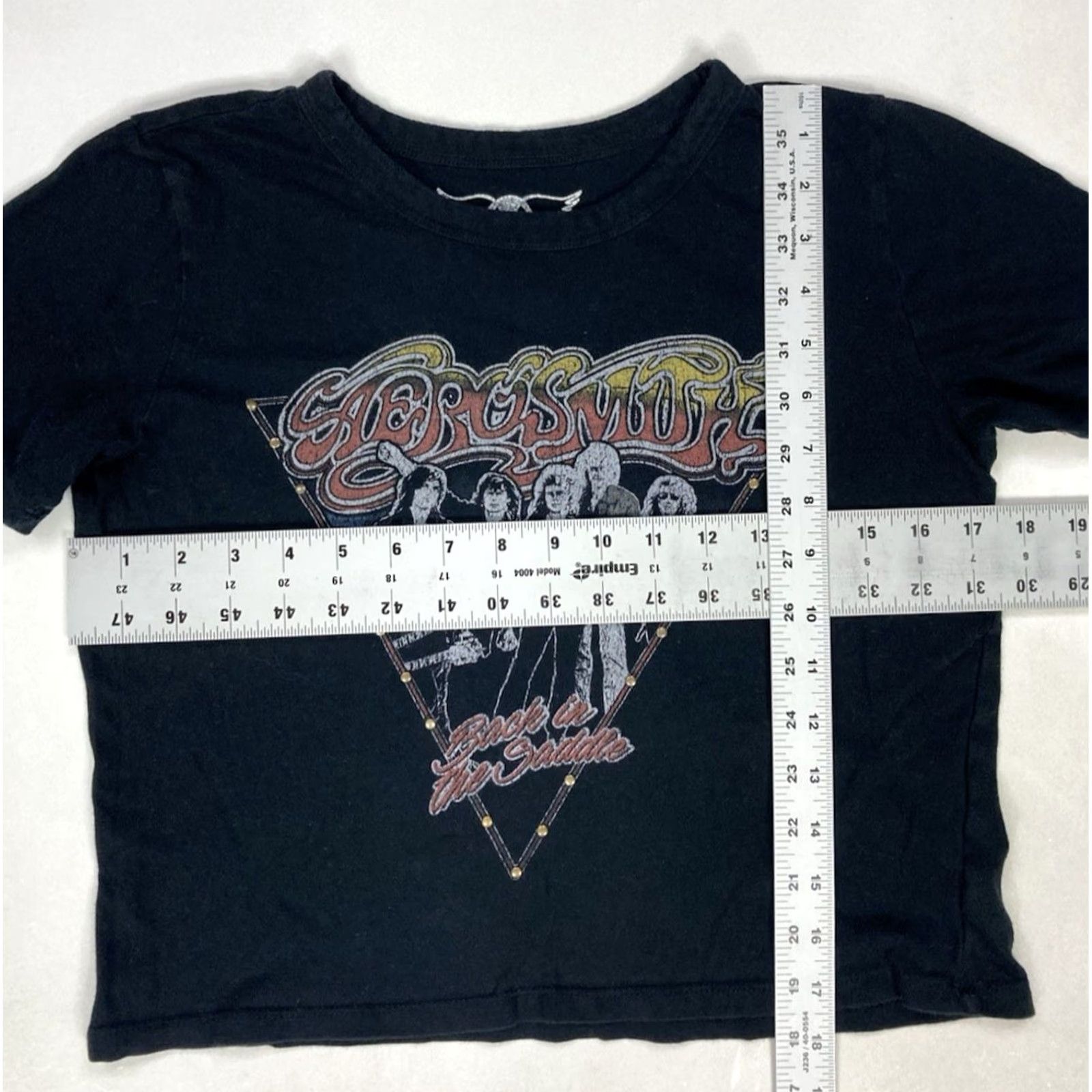 Aerosmith Aerosmith Back In The Saddle Crop Graphic T-shirt Women Small Black Music, T-Shirt, Cropped, Small, Black, Women, Aerosmith, Music, Retro, Colorful Size S / US 4 / IT 40 - 5 Thumbnail