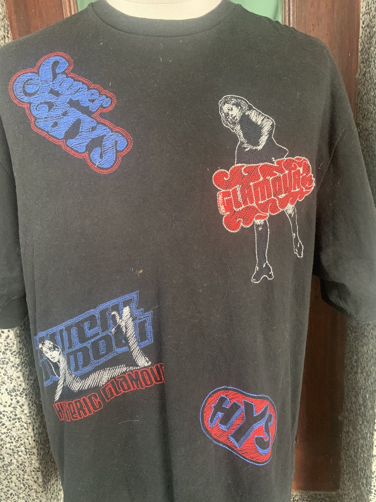 Hysteric Glamour × Japanese Brand Hysteric Glamour Japanese Brand Embroidery Logo T shirt Size US XL / EU 56 / 4 - 2 Thumbnail