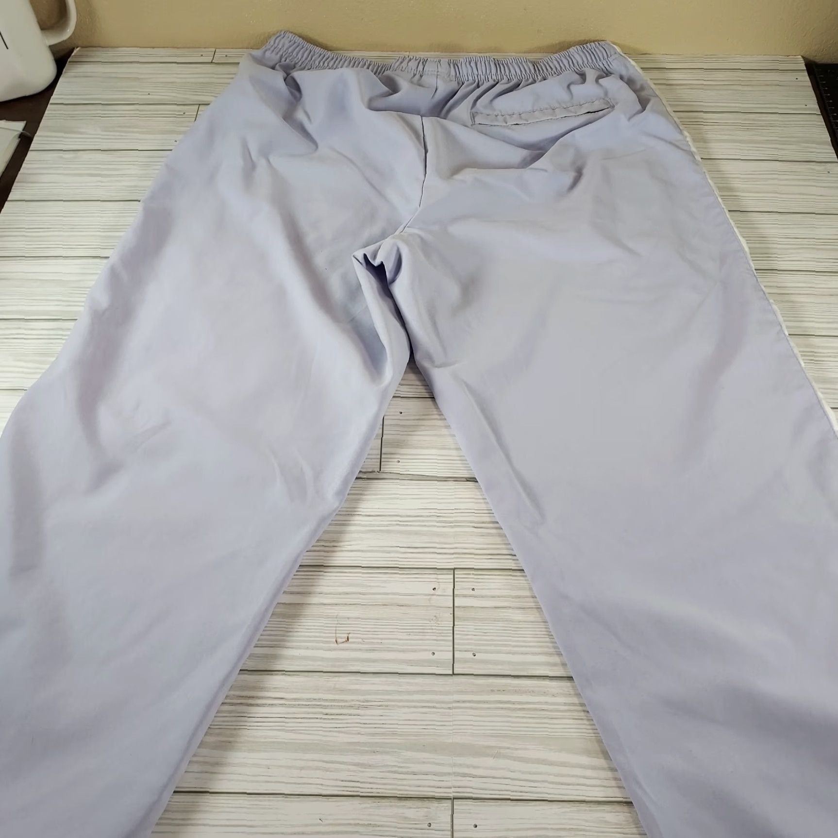 Nike Nike Women's M Light Weight Lilac Capri Golf Pants - 23.5in Inseam, 100% Polyester, Pockets, Pull On, Regular, Nike Size 32" / US 10 / IT 46 - 2 Thumbnail