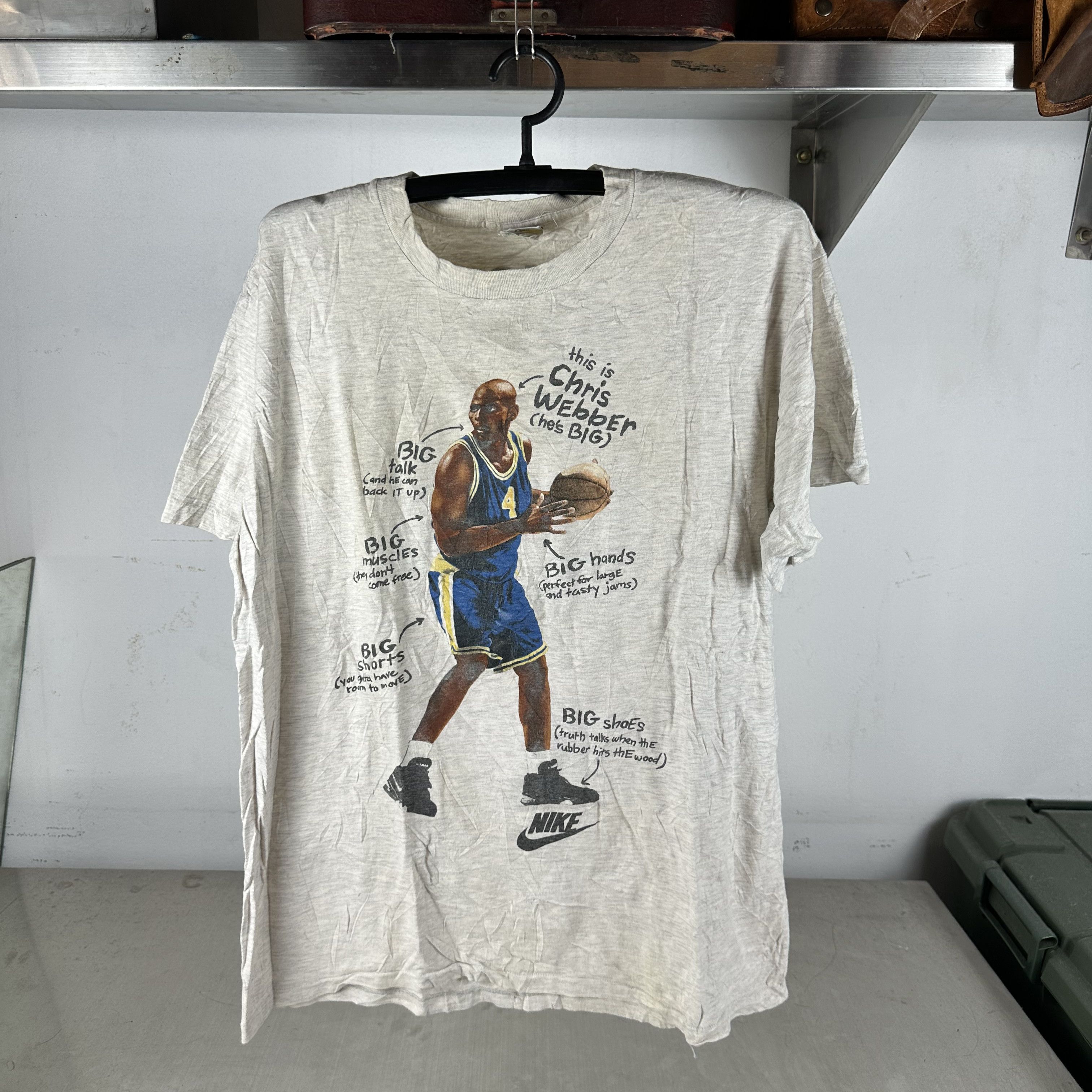 Vintage 90s Nike Basketball Chris Webber Big Man Big Game T-shirt Size US XL / EU 56 / 4 - 1 Thumbnail