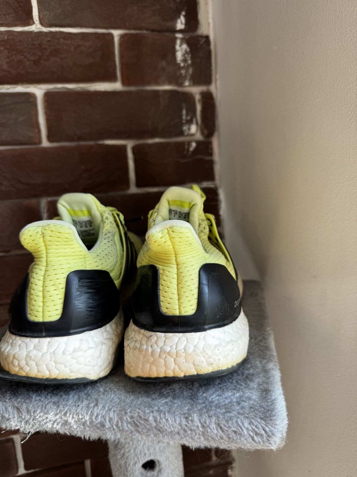 Adidas Rare 2015 Adidas Ultraboost 1.0 Frozen Yellow Sneakers Shoes Size US 7.5 / IT 37.5 - 5 Thumbnail