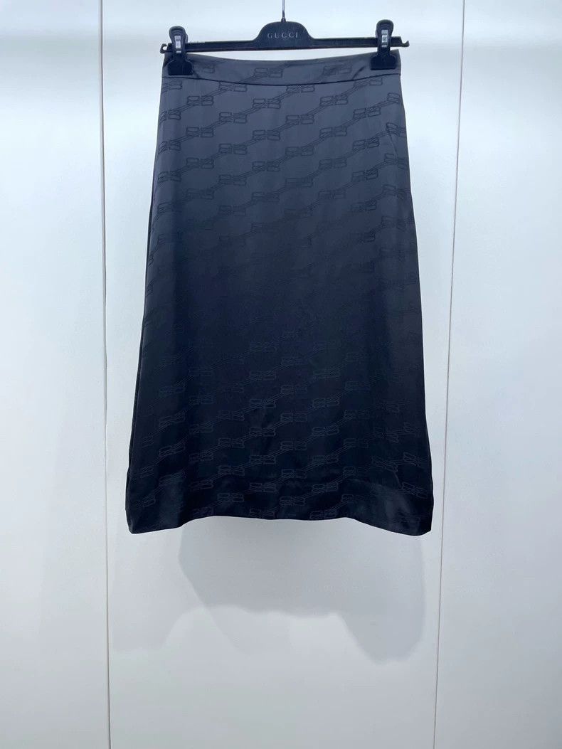 Balenciaga Balenciaga Black full print skirt Size 25" / US 0 / IT 36 - 1 Thumbnail