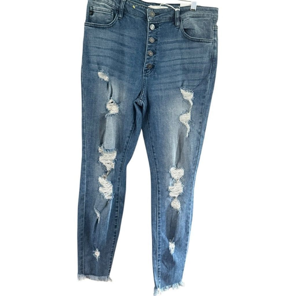 Kancan USA KanCan Medium Wash Cropped Jeans Size 30" / US 8 / IT 44 - 2 Thumbnail